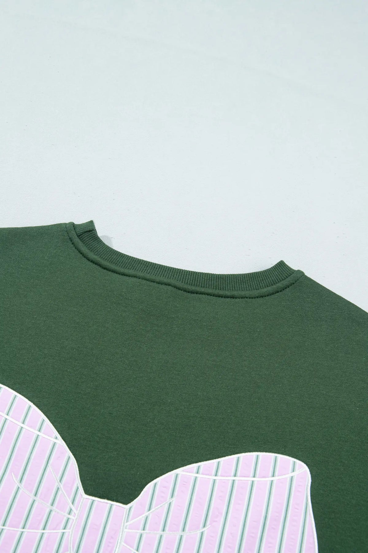 Striped Bow Graphic Oversized Sweatshirt