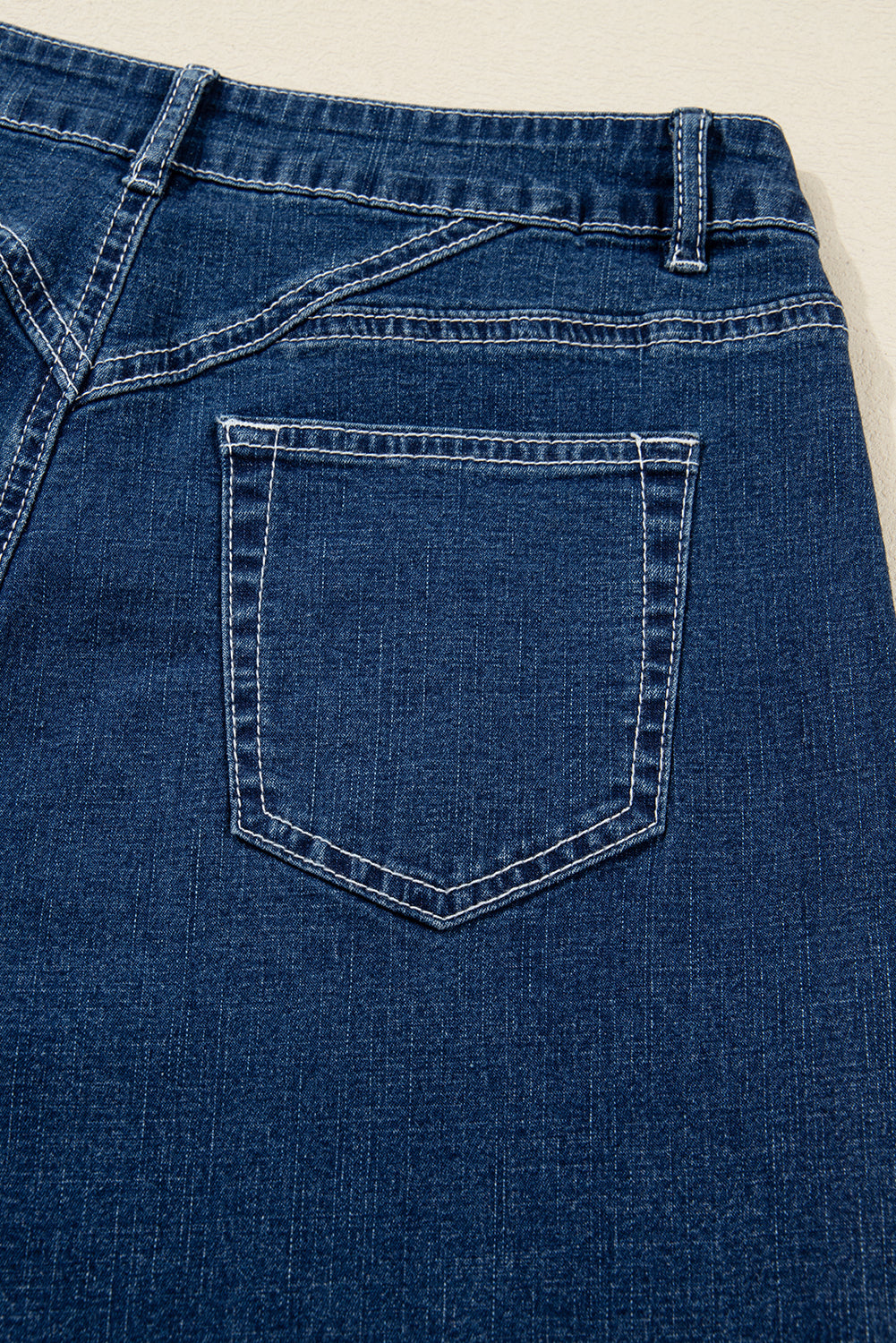 Stitched Waist Detail Loose Cuffed Jeans - eAura