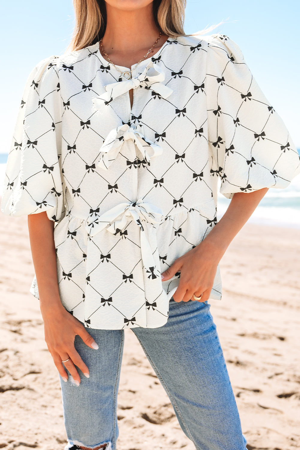 White Bowknot Print Front Knots Bubble Sleeve Blouse eAura