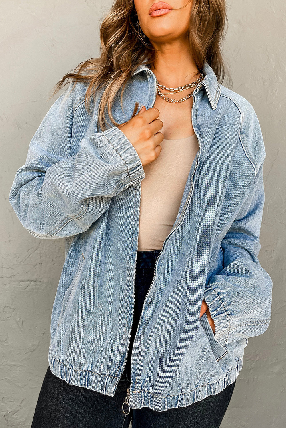 Blue Elastic Edge Collared Zip Up Denim Jacket With Pocket eAura