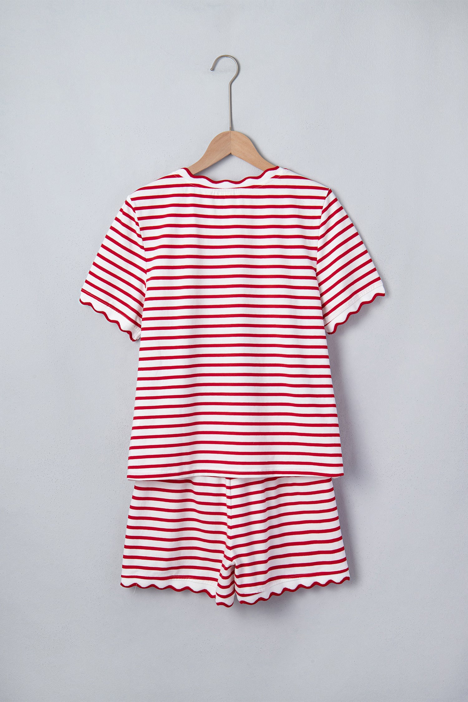 Scallop Trim Casual Top 2pcs Short Set – Red Stripe