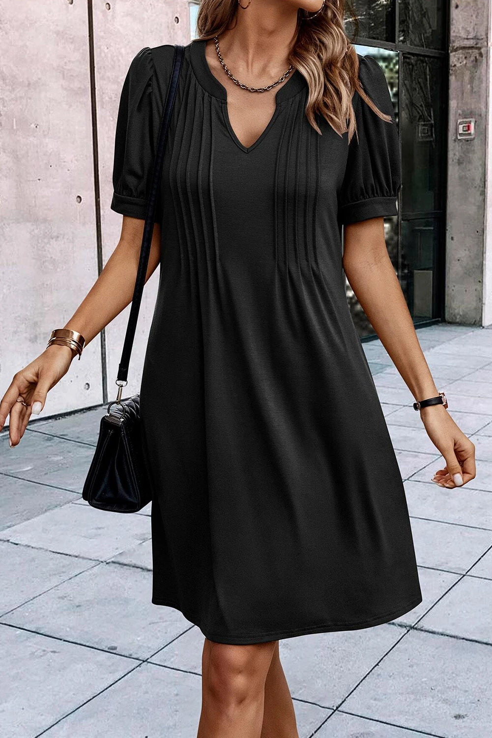 Fern Green Notched Neck Pleated Puff Sleeve Shift T-shirt Dress eAura