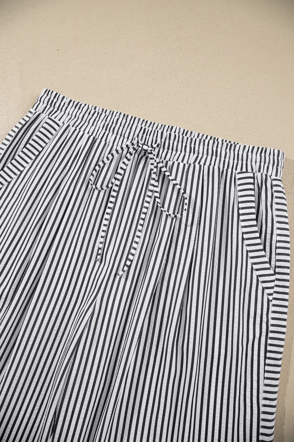 Plus Size Tie Waist Loose Pants – Black Stripe