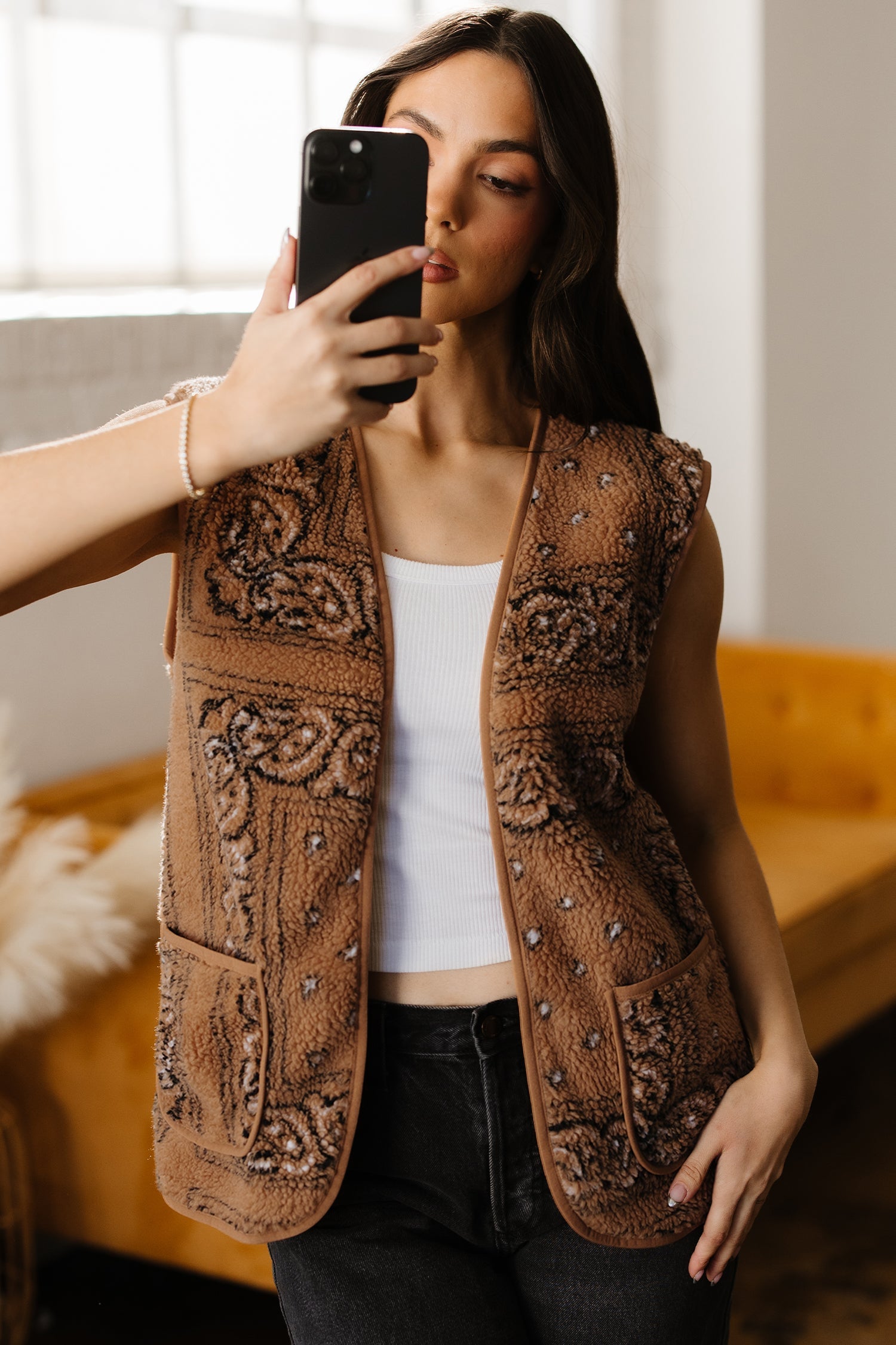 Print Pocketed Western Fashion Vest - Outerwear/Vests