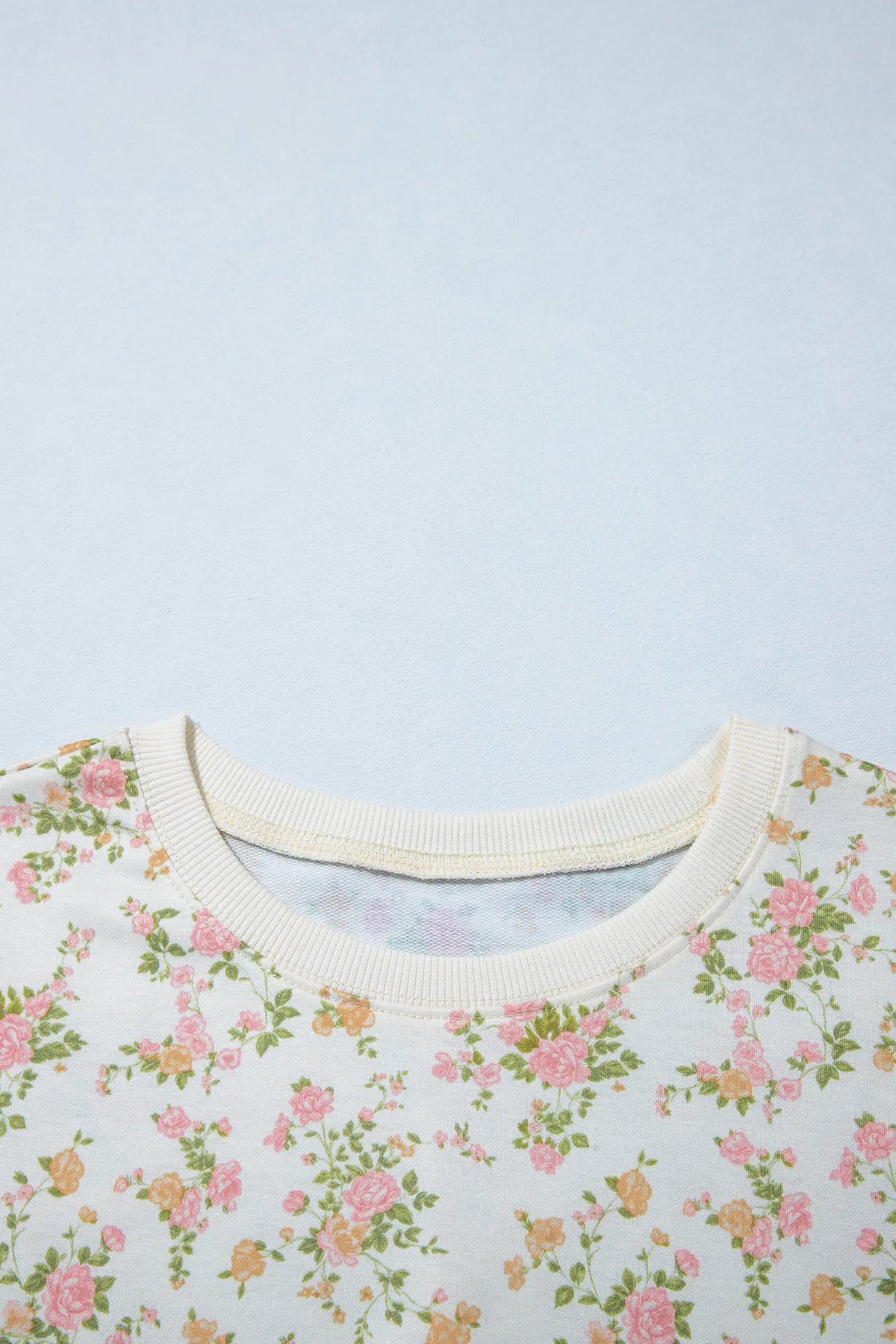 Floral Print Long Sleeve Shift Top Pocketed Shorts 2pcs Set – Beige