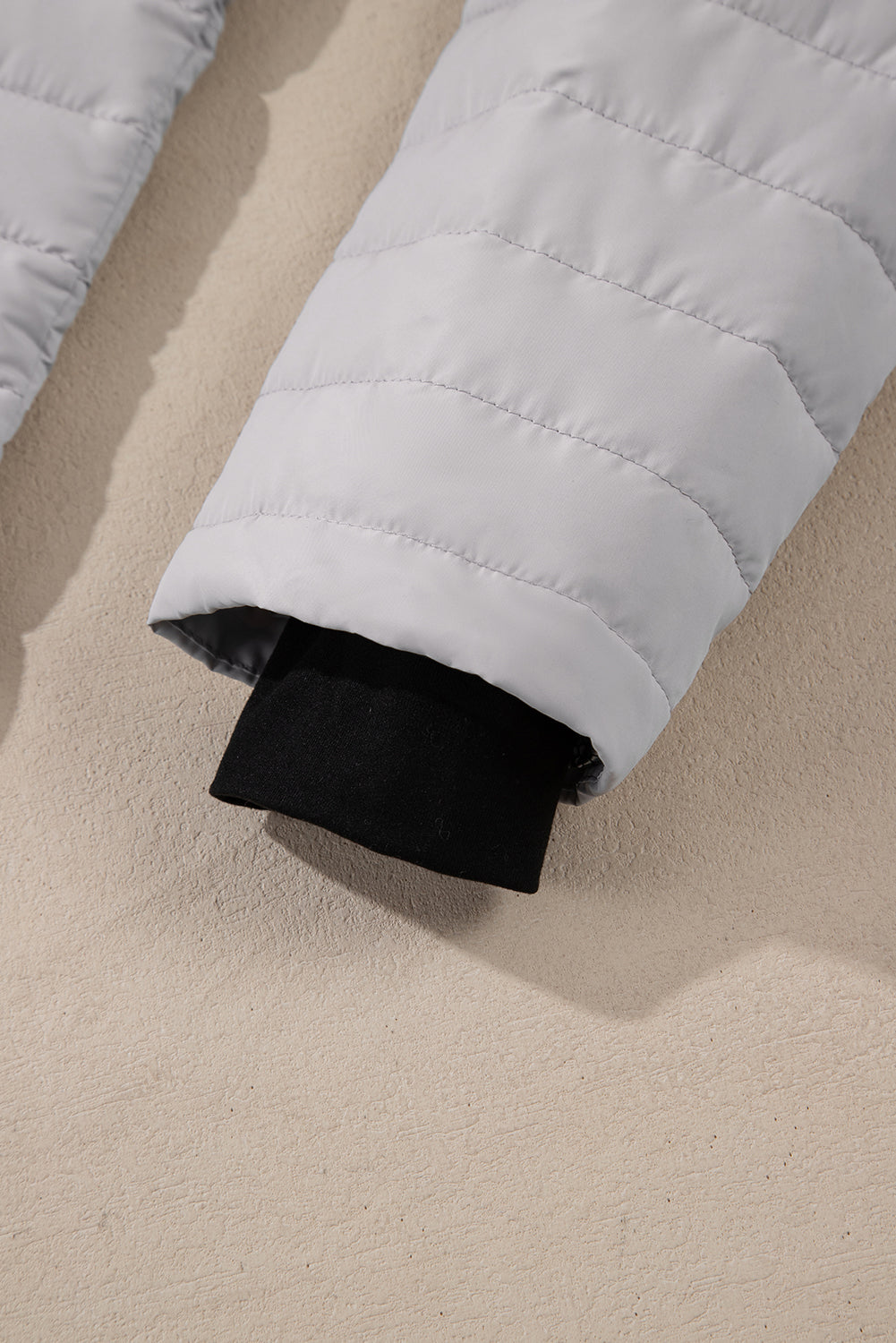 Silvery Solid Colour Quilted Zip-up Puffer Jacket Beagle Boutique Fashion Outlet