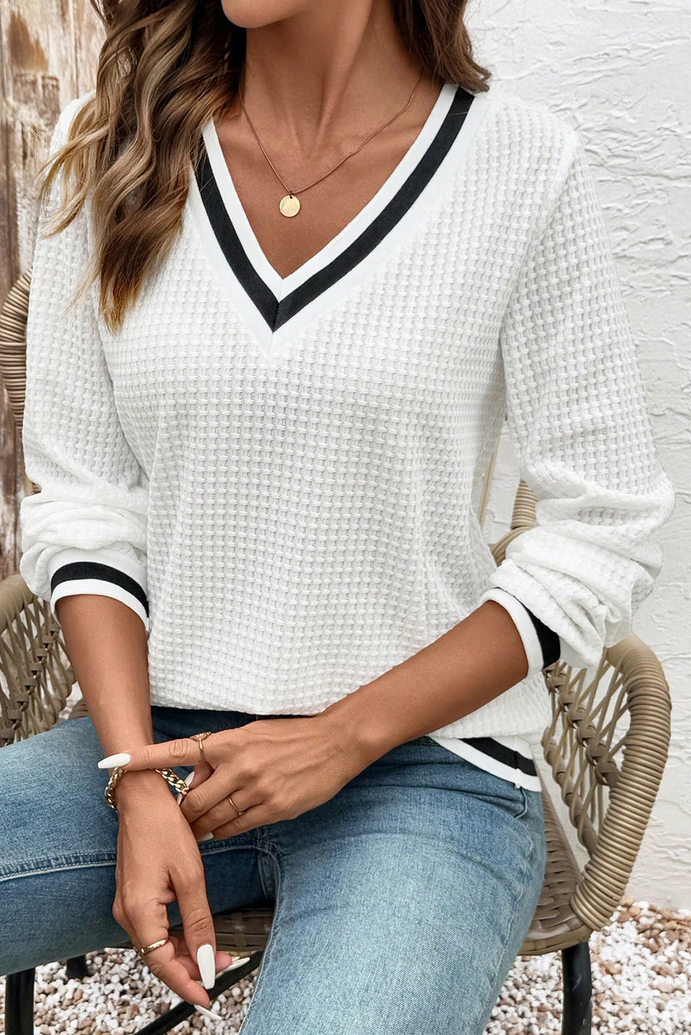 Textured Preppy Striped Trim V-Neck Pullover - eAura