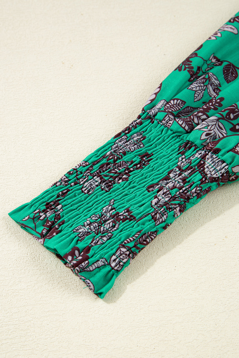 Leaf Print Contrast Trim V-Neck Shirred Puff Sleeve Blouse - eAura