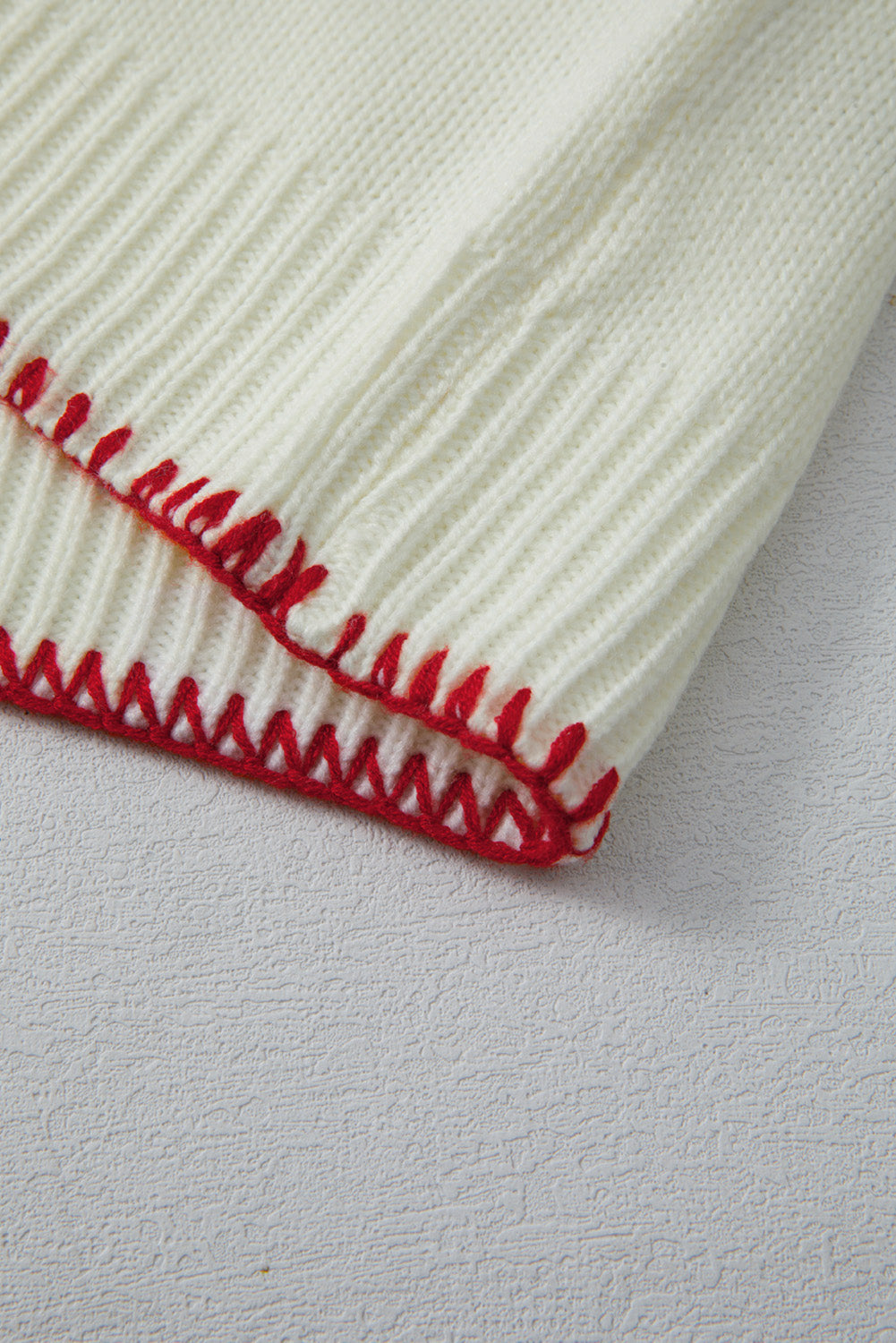 White Bow Pattern Contrast Trim Christmas Loose Graphic Sweater - eAura