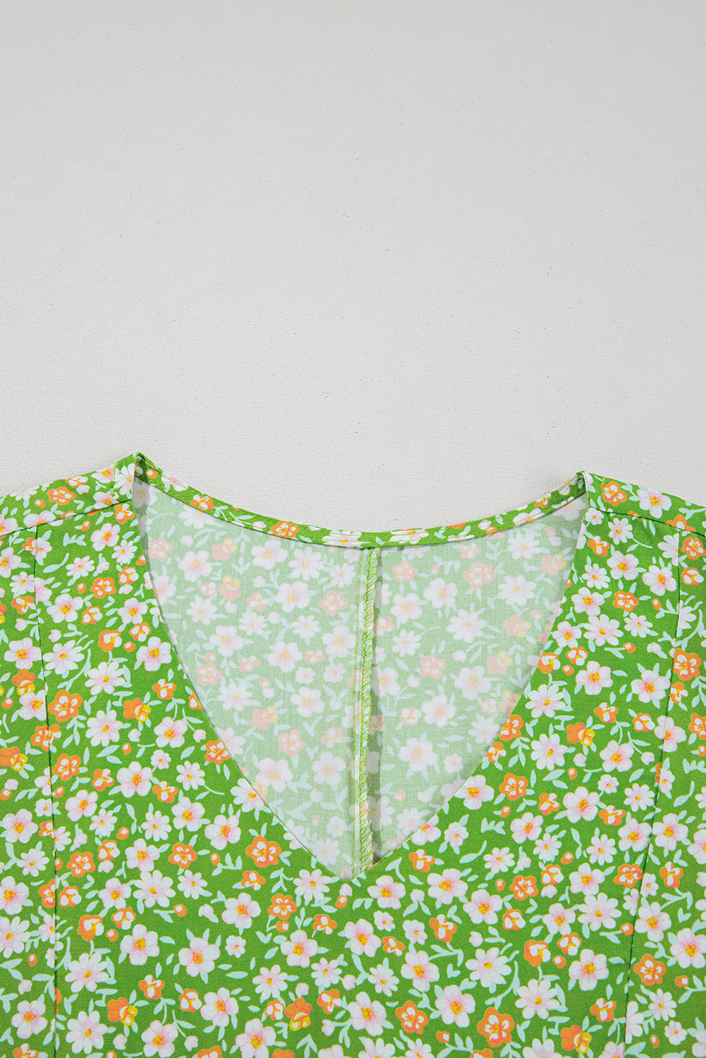 Green Floral Print Ruffle Sleeve V Neck Blouse Top eAura