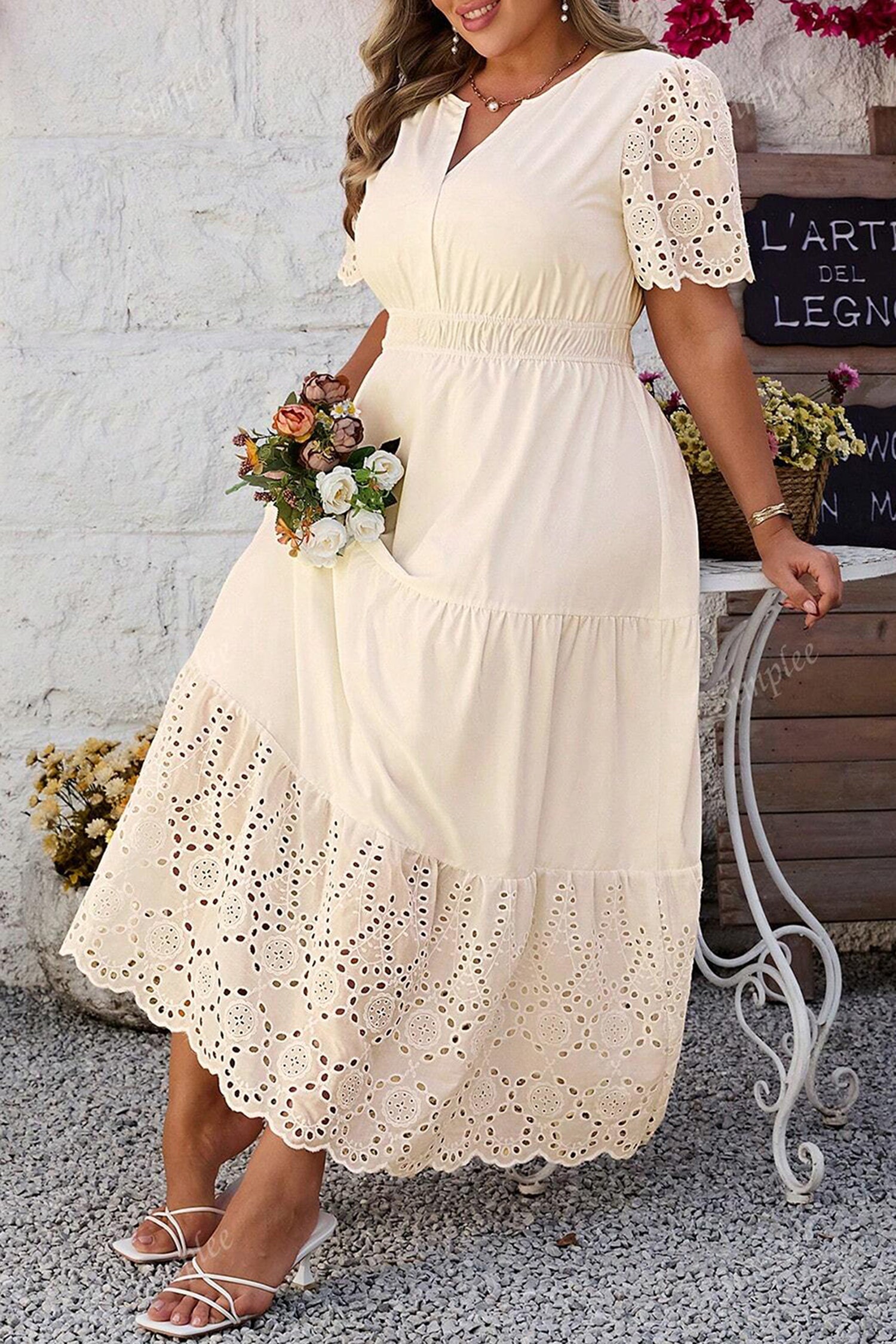 Apricot Plus Size V Neck Lacy Embroidery Patchwork Maxi Dress