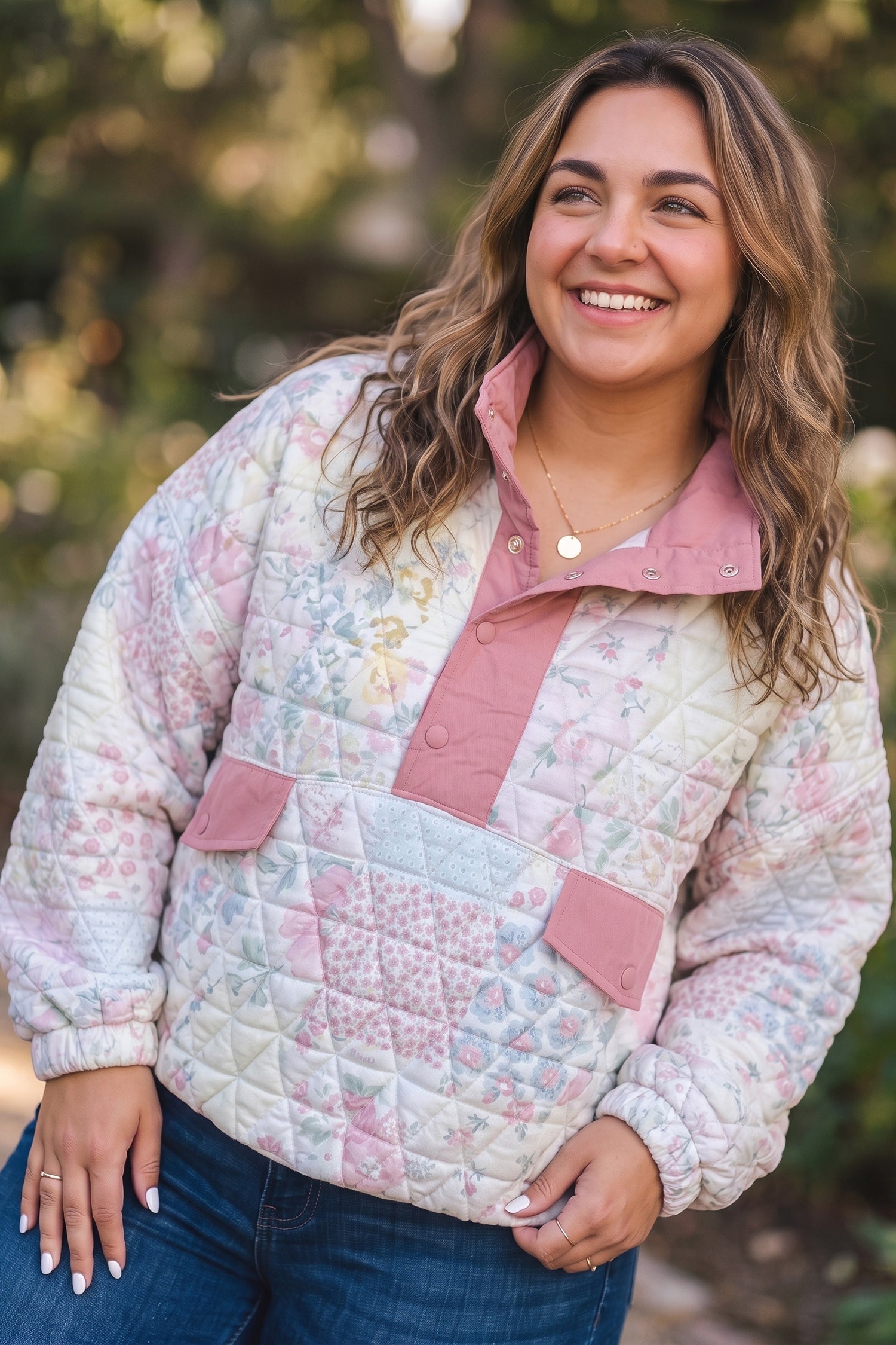 Floral Quilted V-Neck Plus Size Fake Pocket Sweatshirt – Pink