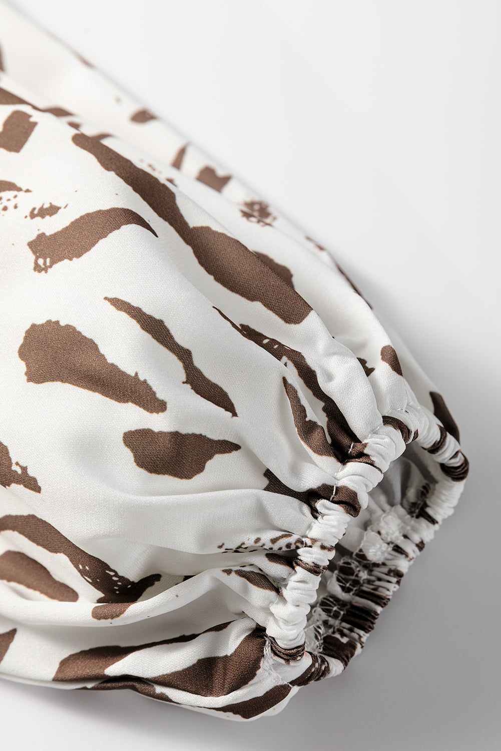 Khaki Leopard Print Split Neck Balloon Sleeve Blouse eAura