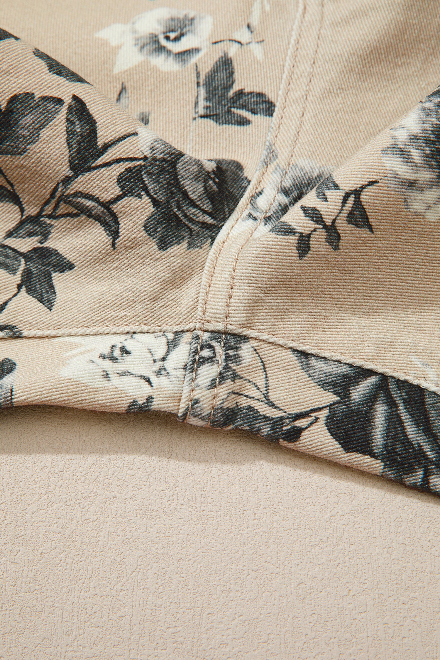 Beige Retro Floral Print Cuffed Hem Wide Leg Jeans