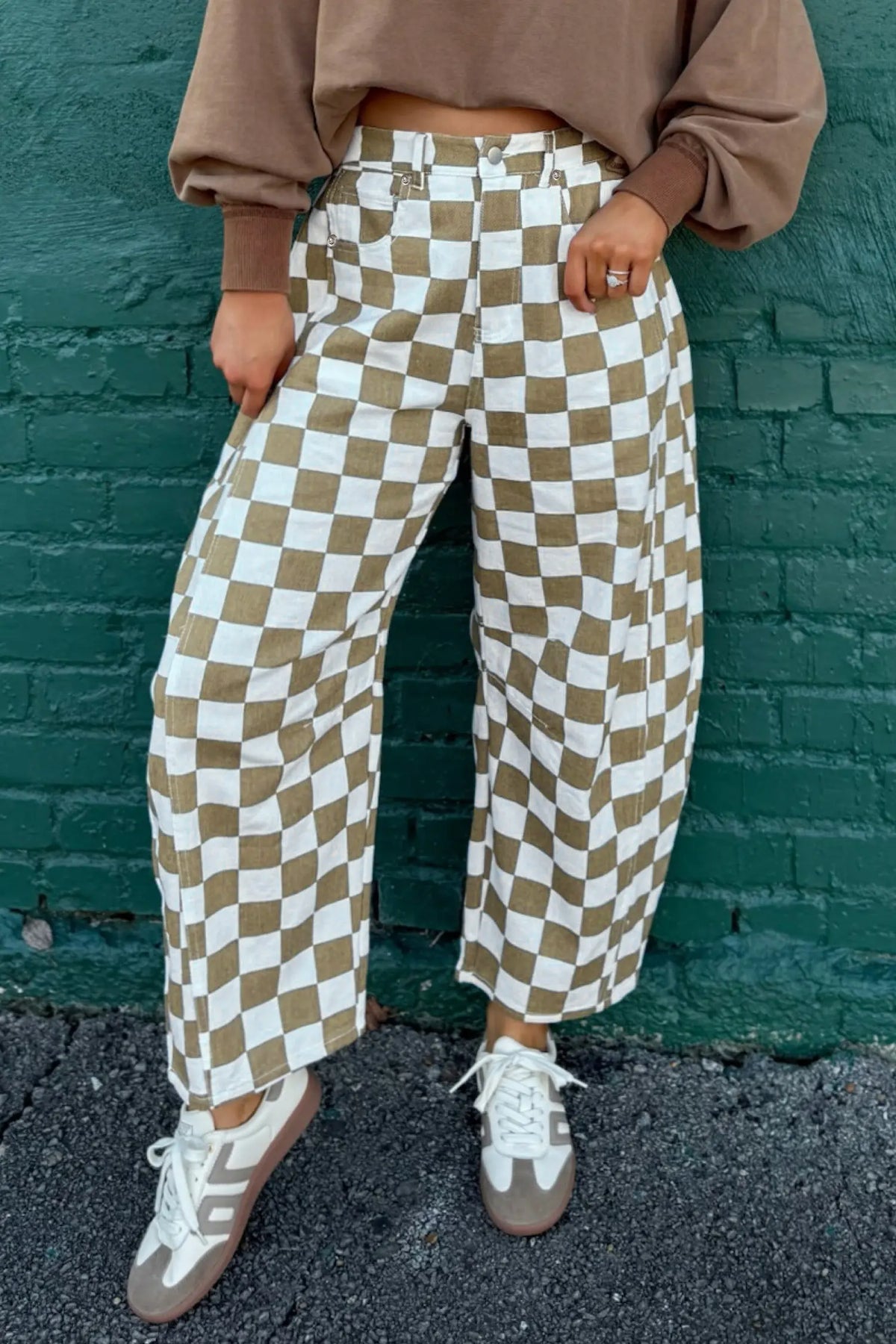 Checkered Print Denim Barrel Pants – White