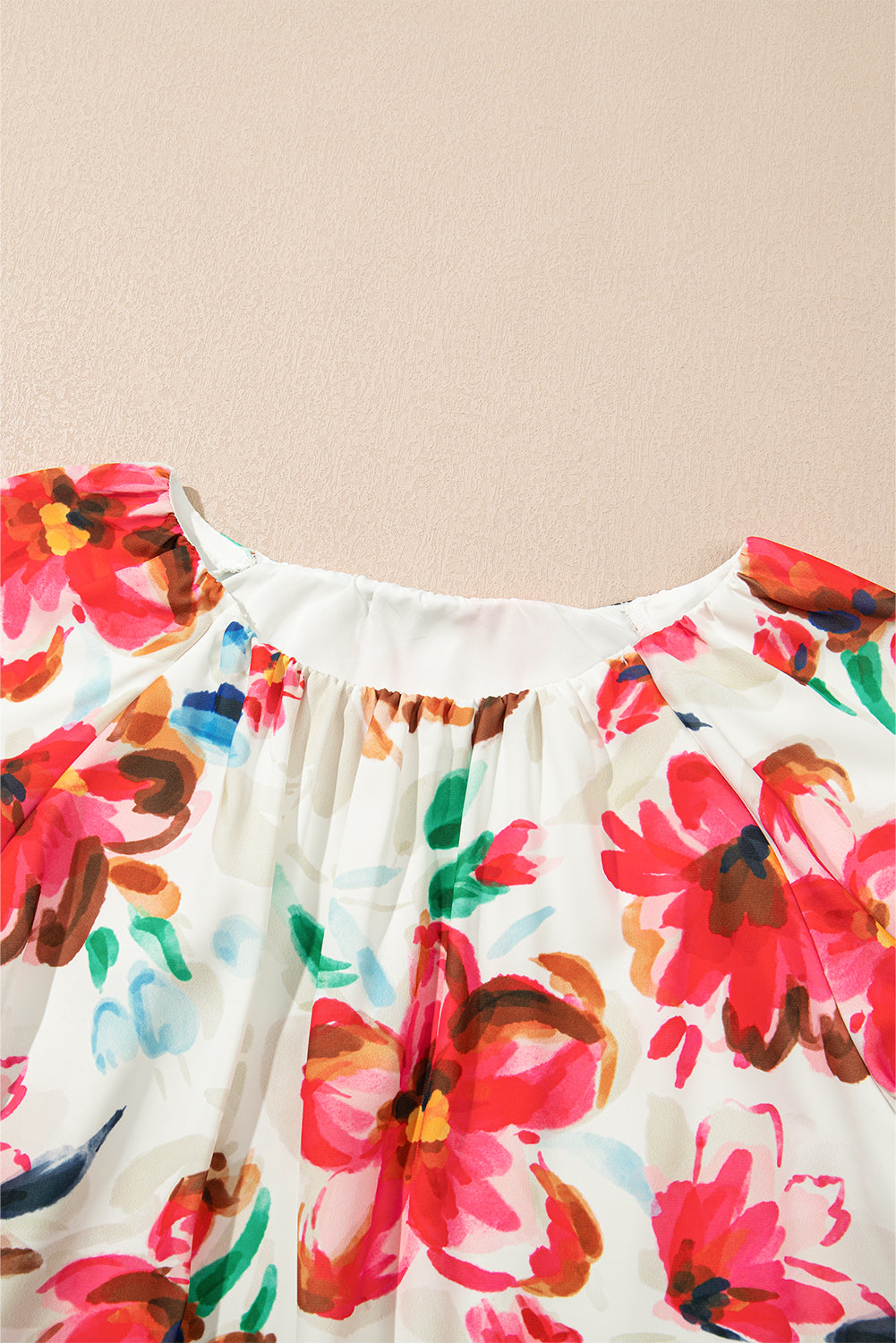 White Floral Print Puffy Half Sleeve Blouse eAura
