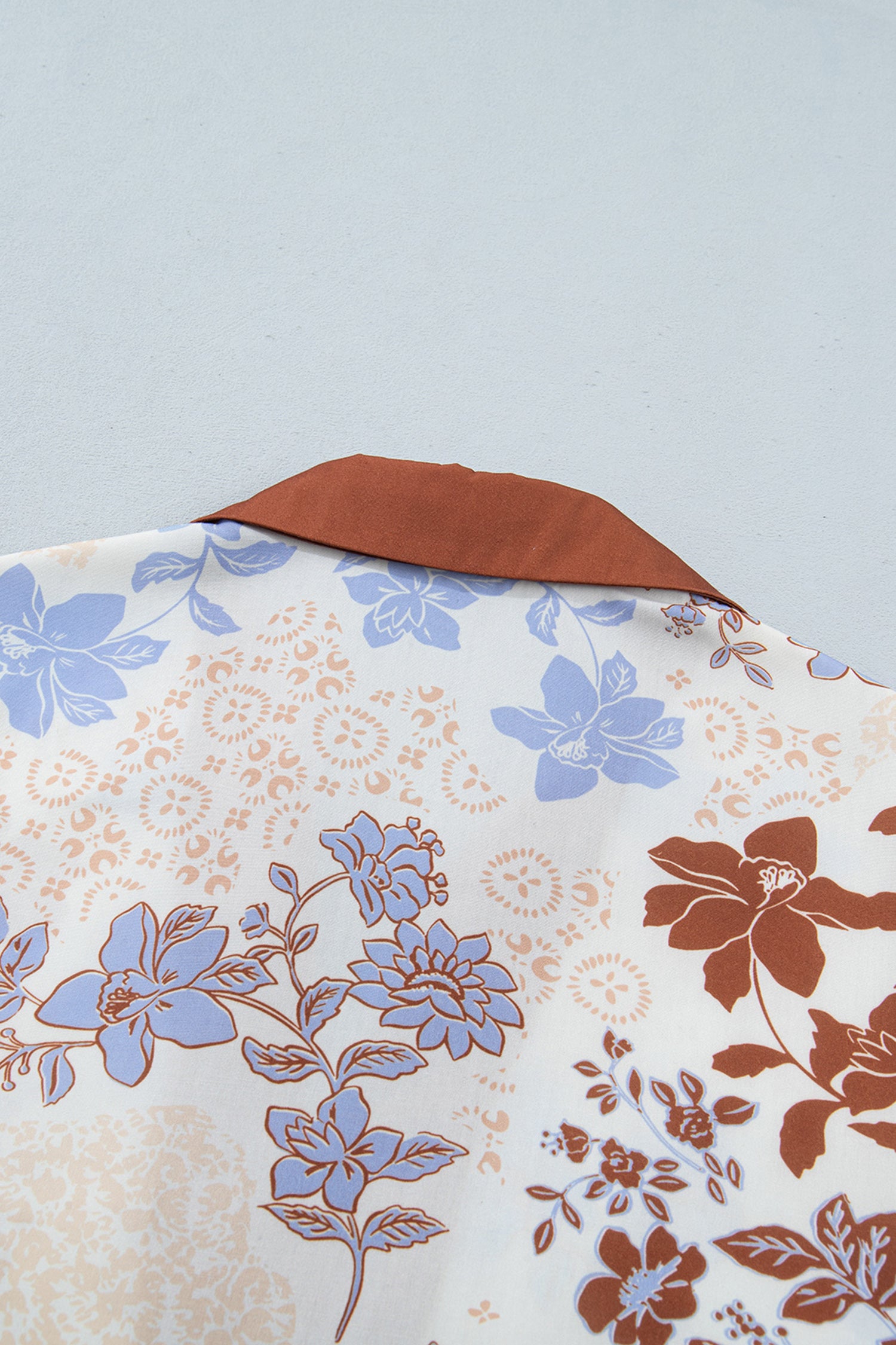 Floral Print Colorblock V Neck Long Sleeve Blouse – White