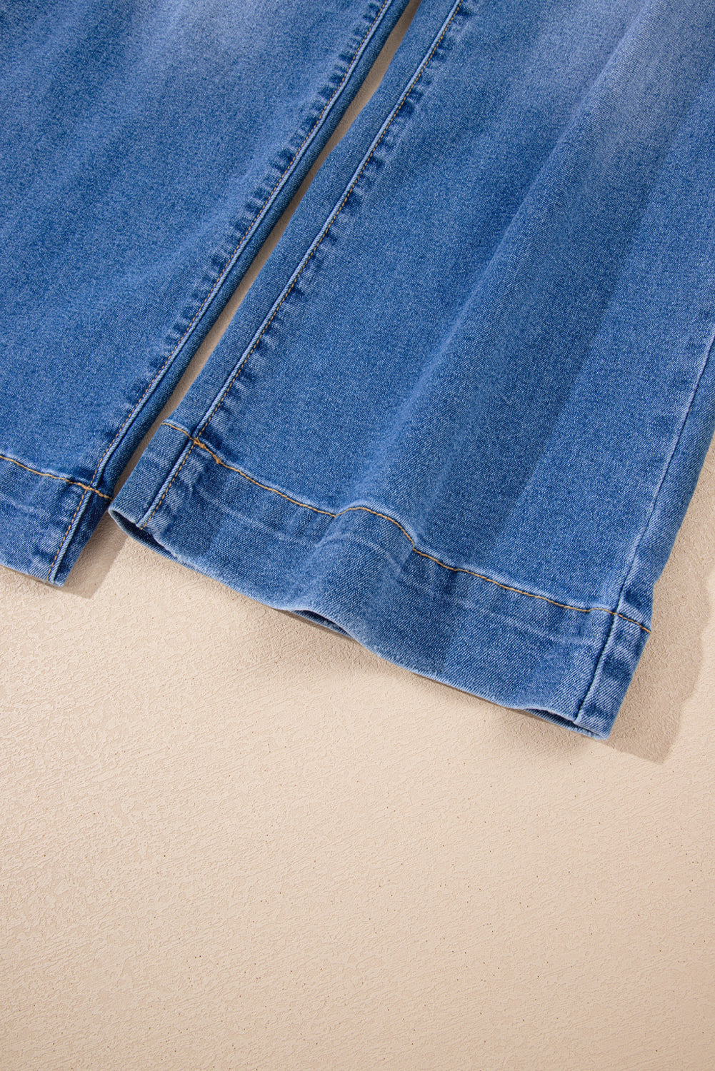 Cropped High Rise Wide Leg Jeans - eAura