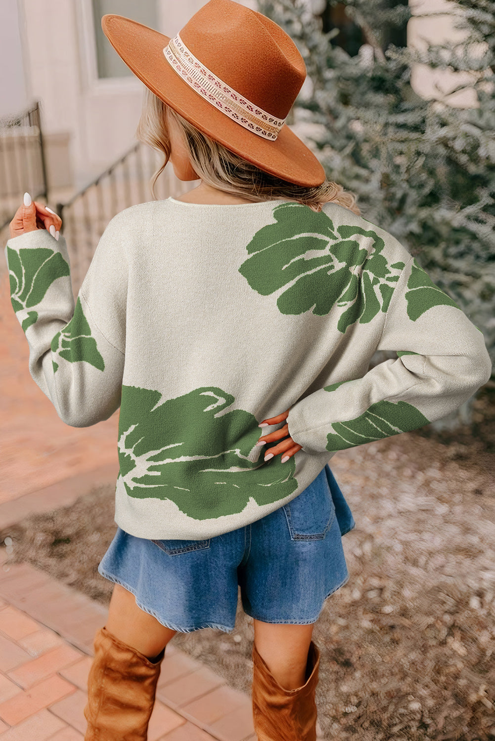 Bold Flower Pattern Wide Sleeve Overside Sweater eAura