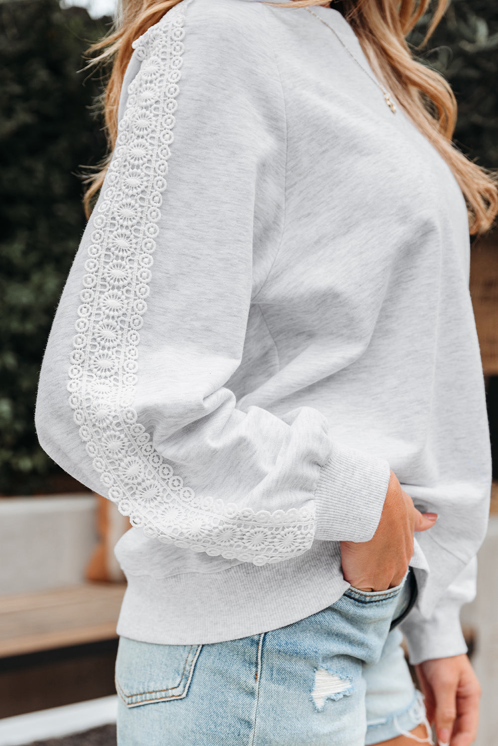 Grey Lace Patchwork Raglan Sleeve Sweatshirt - eAura