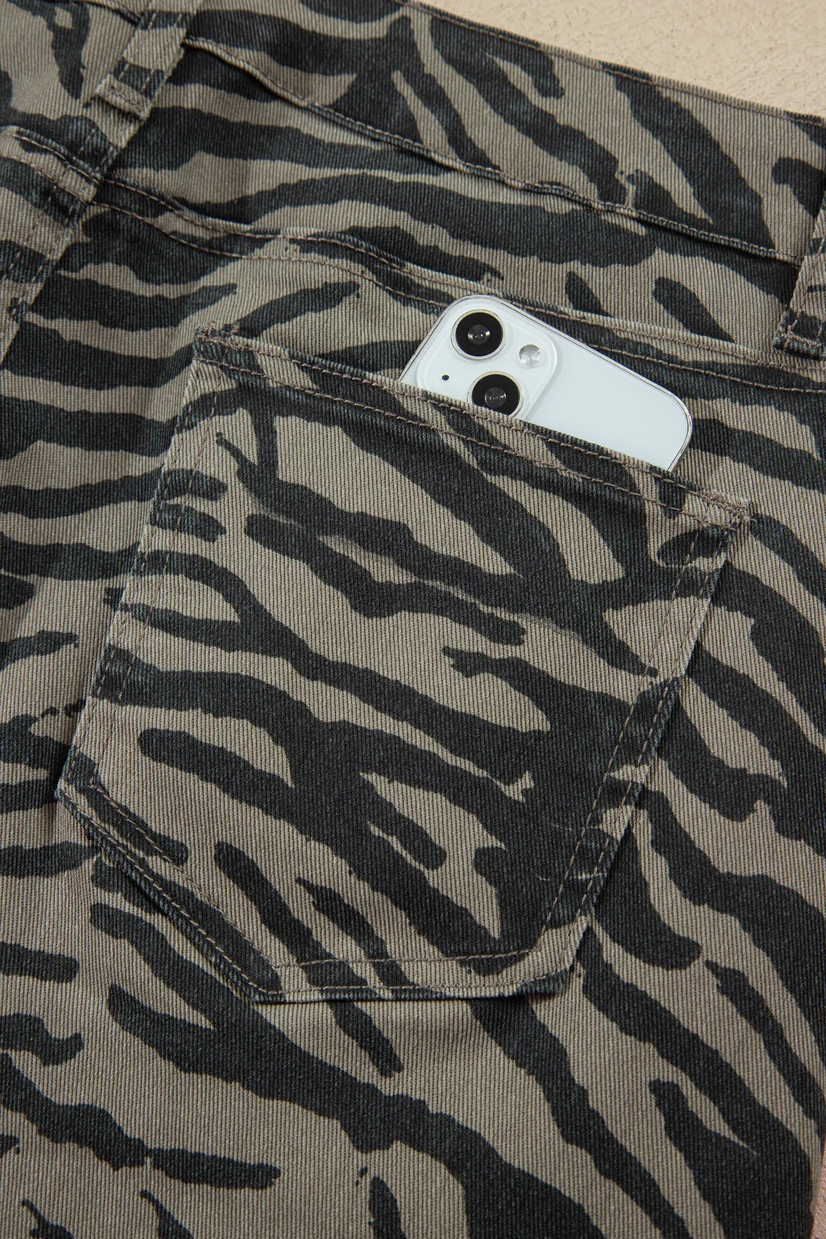 Leopard Print Side Split Frayed Hem Denim Midi Skirt