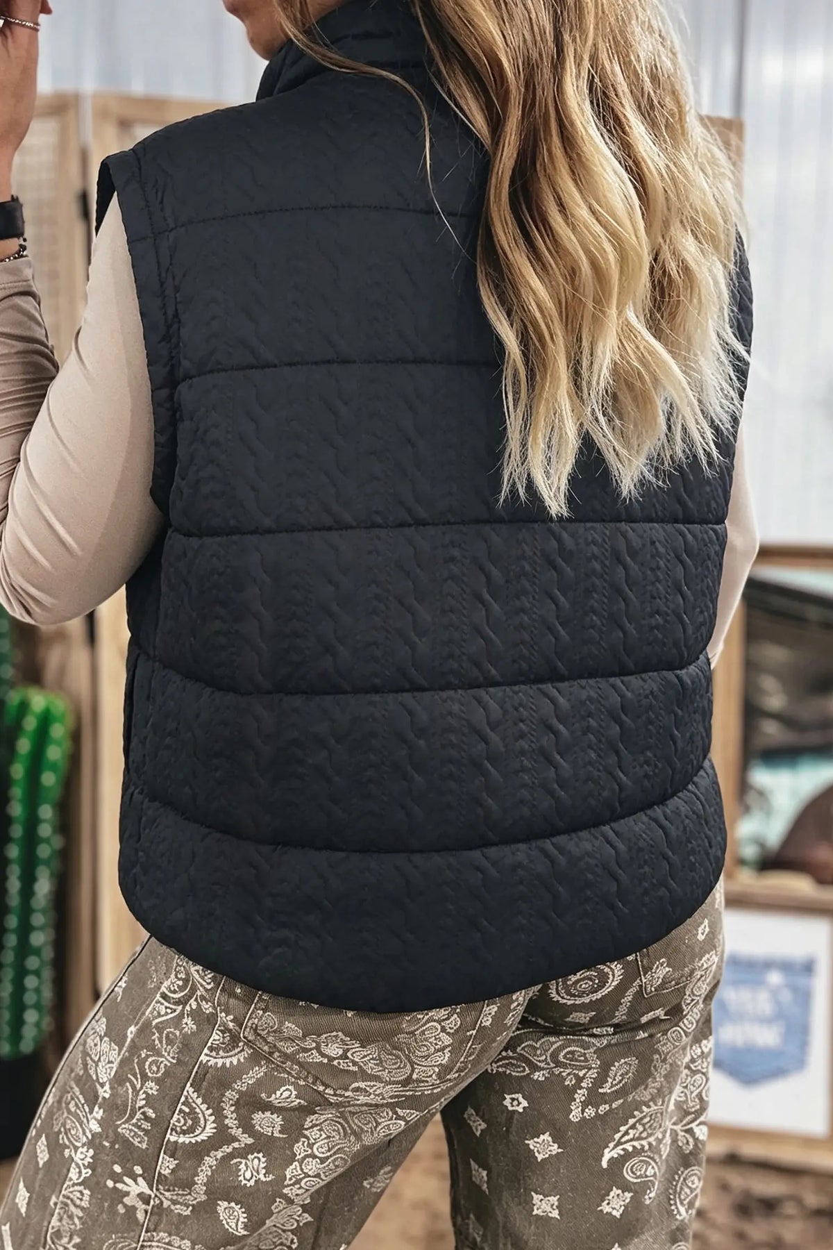 Quilted Stand-Neck Zipper Vest