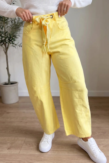 Solid Colour Grommet Detail Knot Waist Barrel Jeans – Yellow