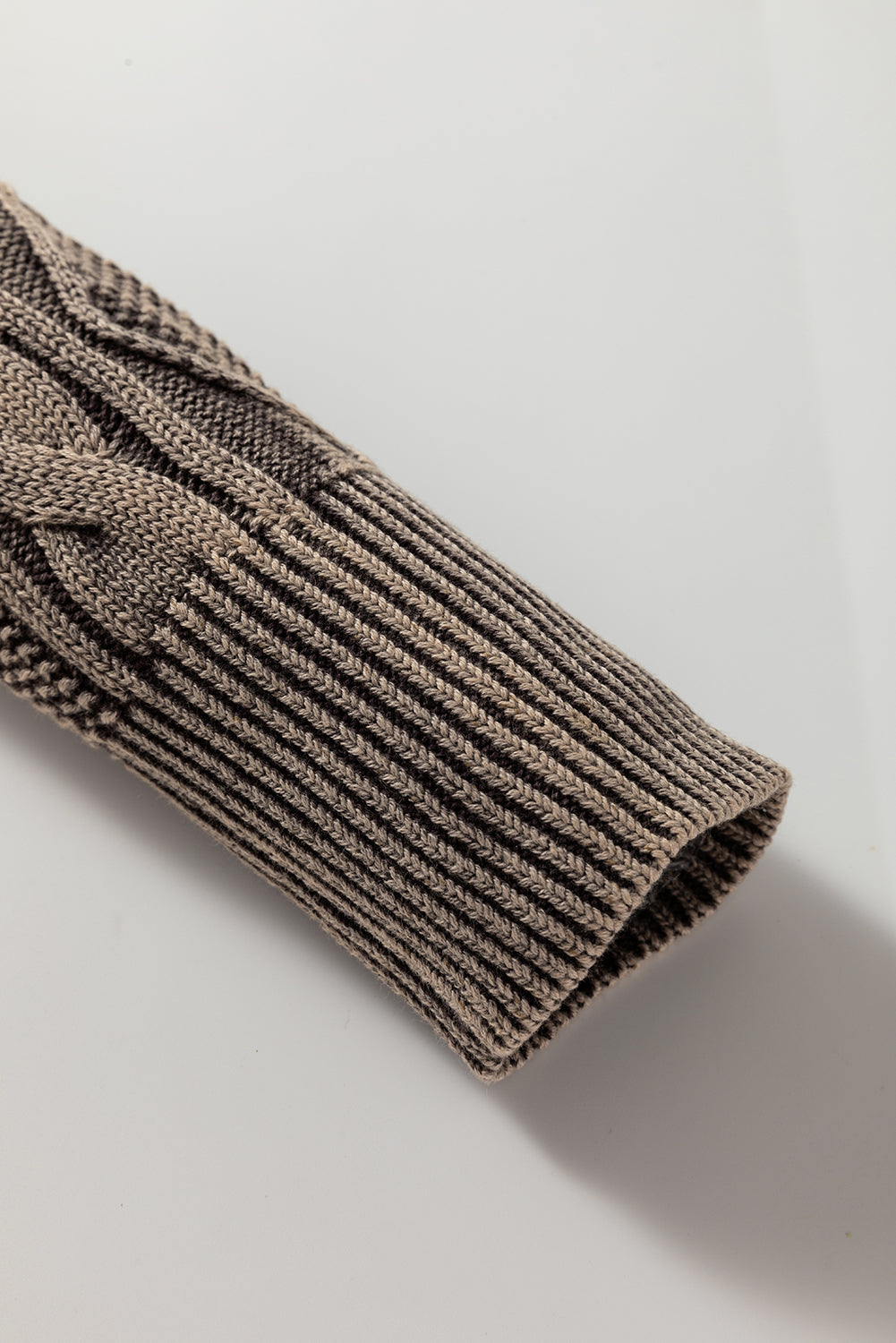 Contrast Cable Knit Sleeve Casual Sweater Dear-Lover Dropshipping