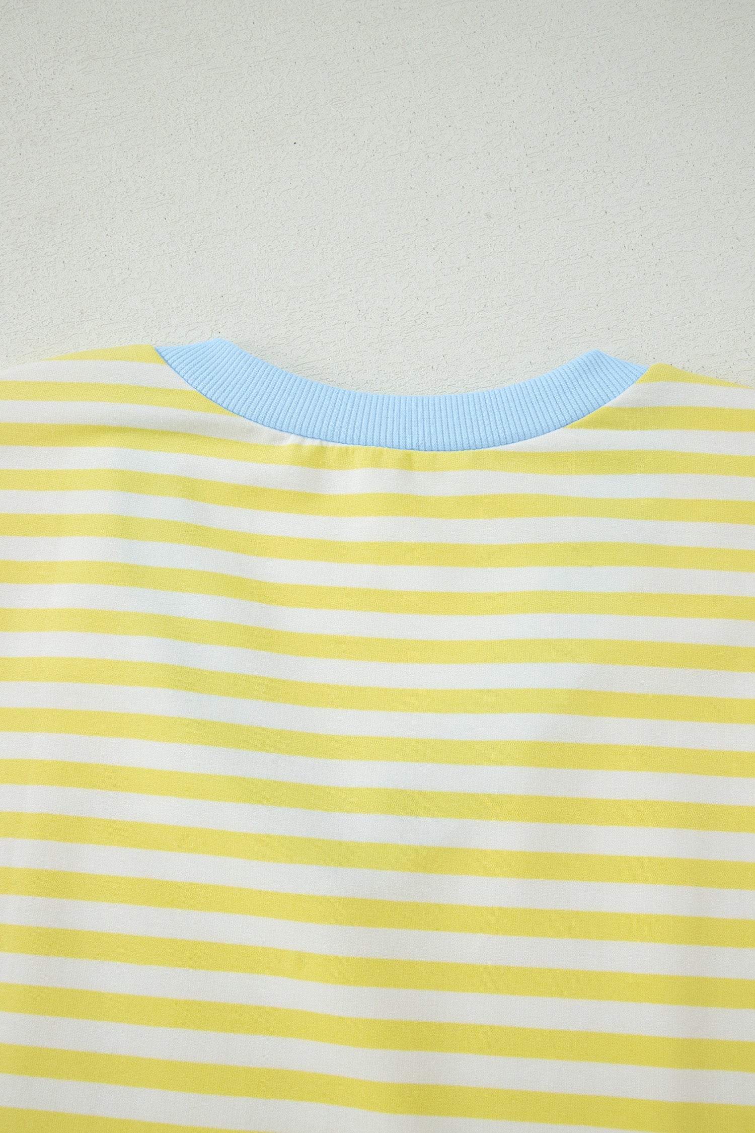 Colorblock Trim V Neck Tee Drawstring Elastic Waist Short Set – Yellow Stripe