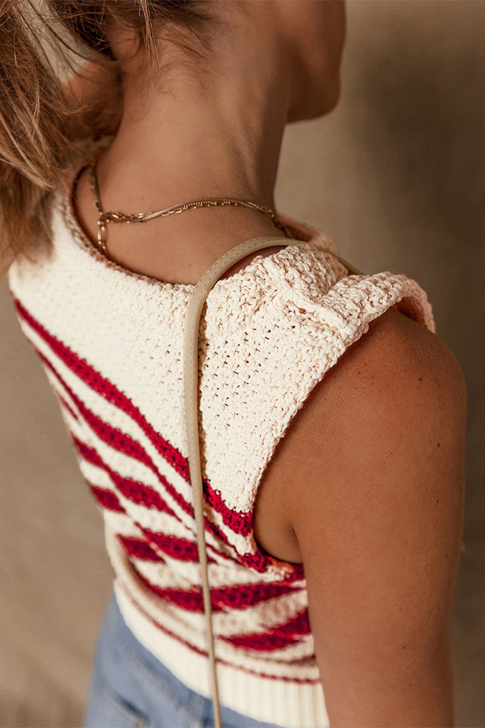Red Stripe Textured Knit Ribbed Hem Sweater Sleeveless Top eAura