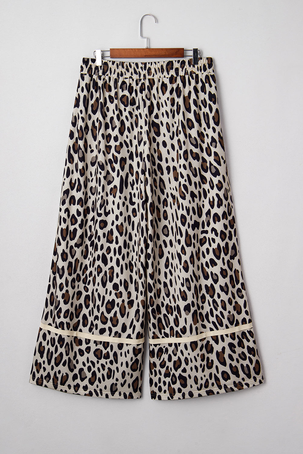 Exposed Seam Patched Pocket Plus Size Drawstring Leopard Wide Leg Pants - eAura