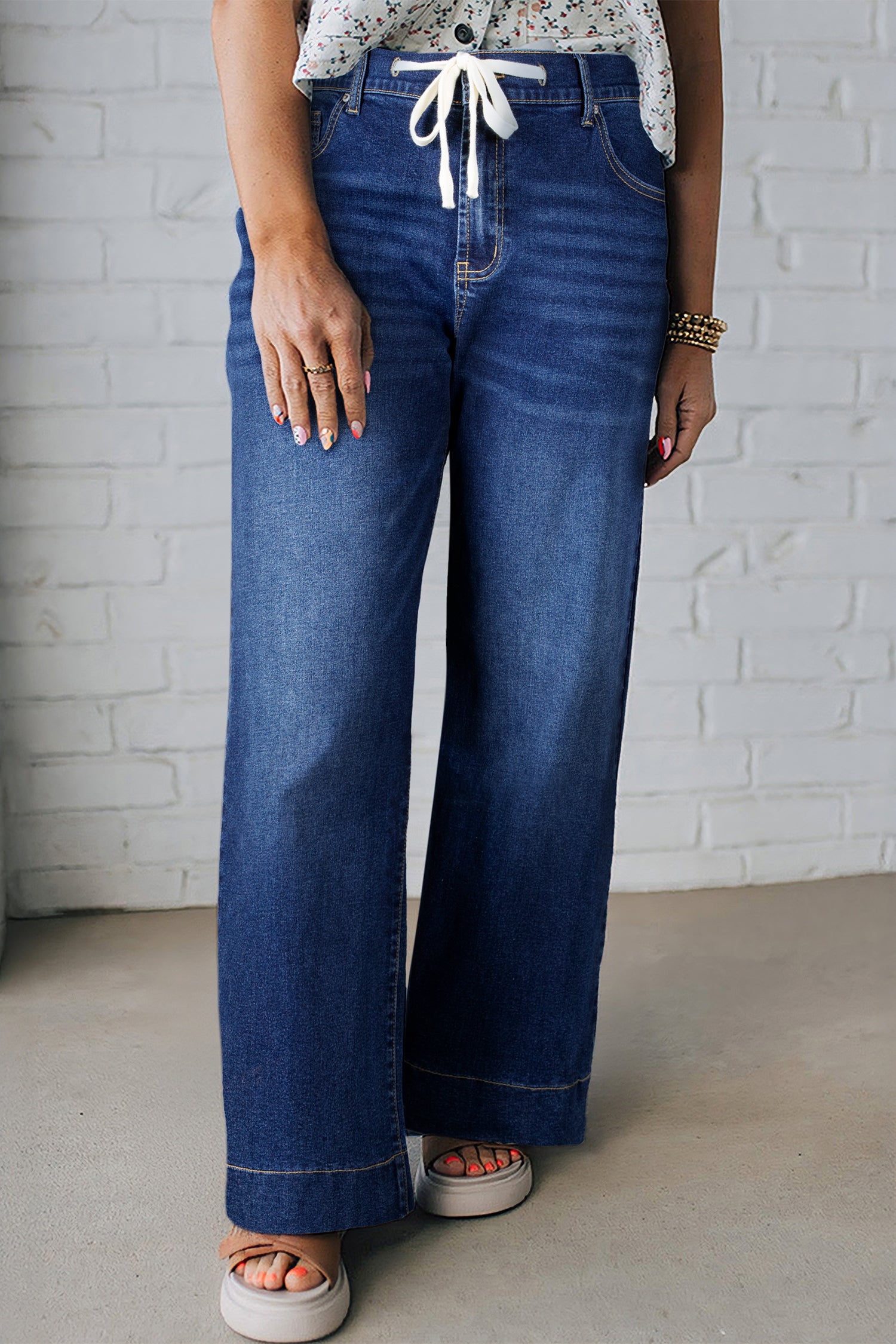 Acid Wash Contrast Lace-up Plus Size Jeans