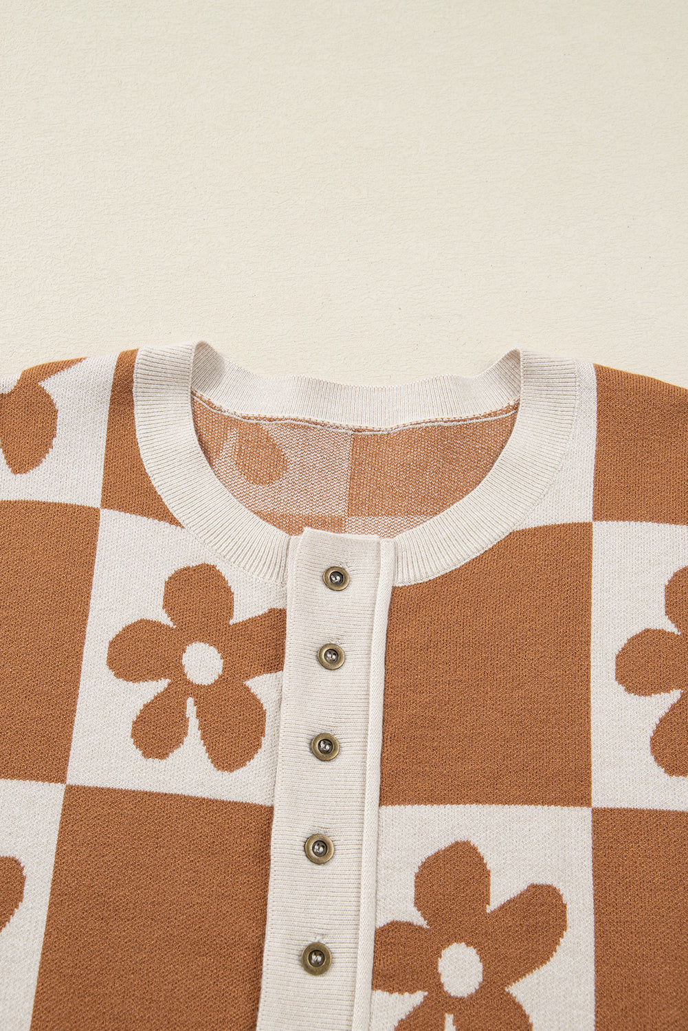Flower Colourblock Checkered Henley Sweater - eAura