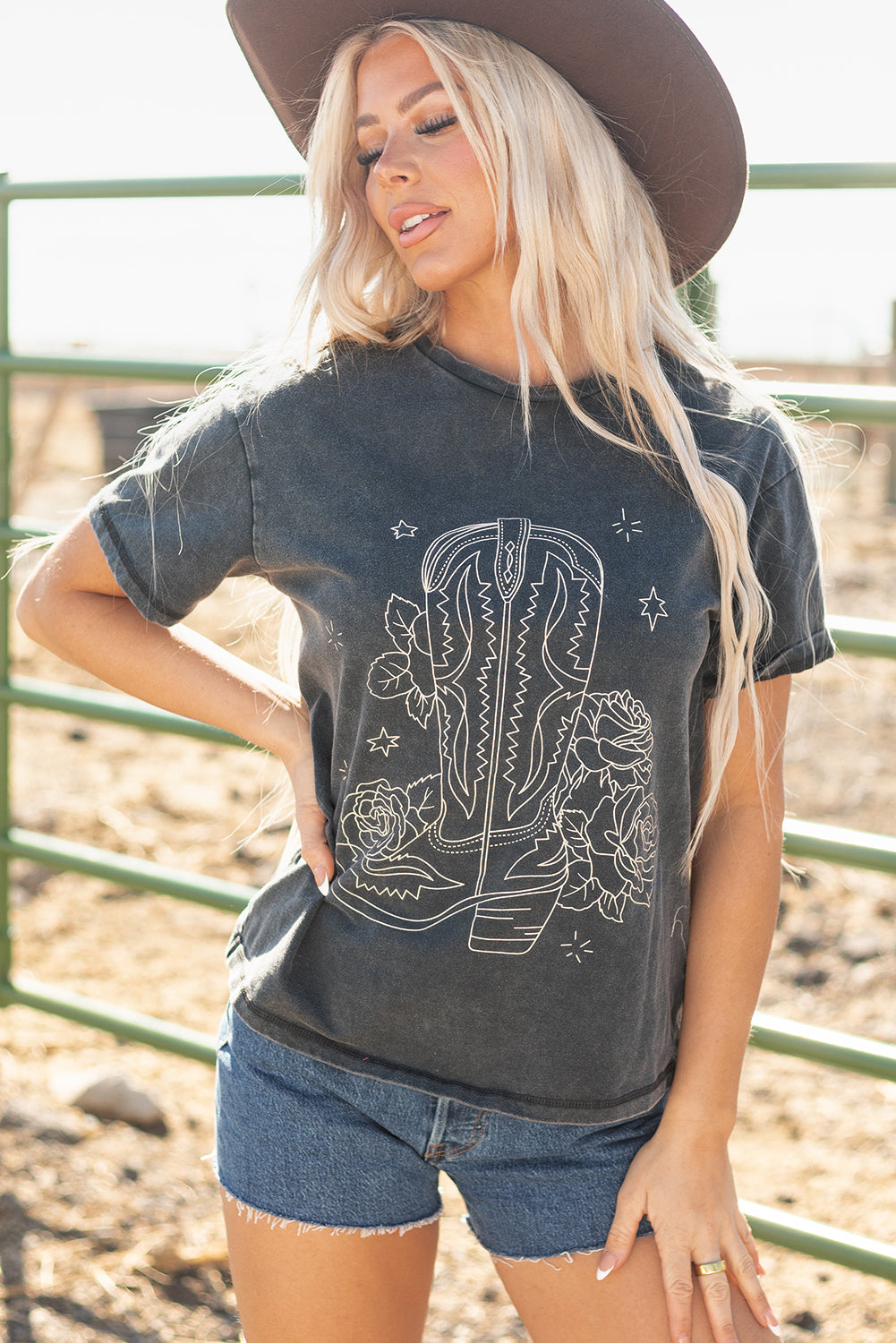 High-Rise Western Cowboy Boots Graphic Tee eAura