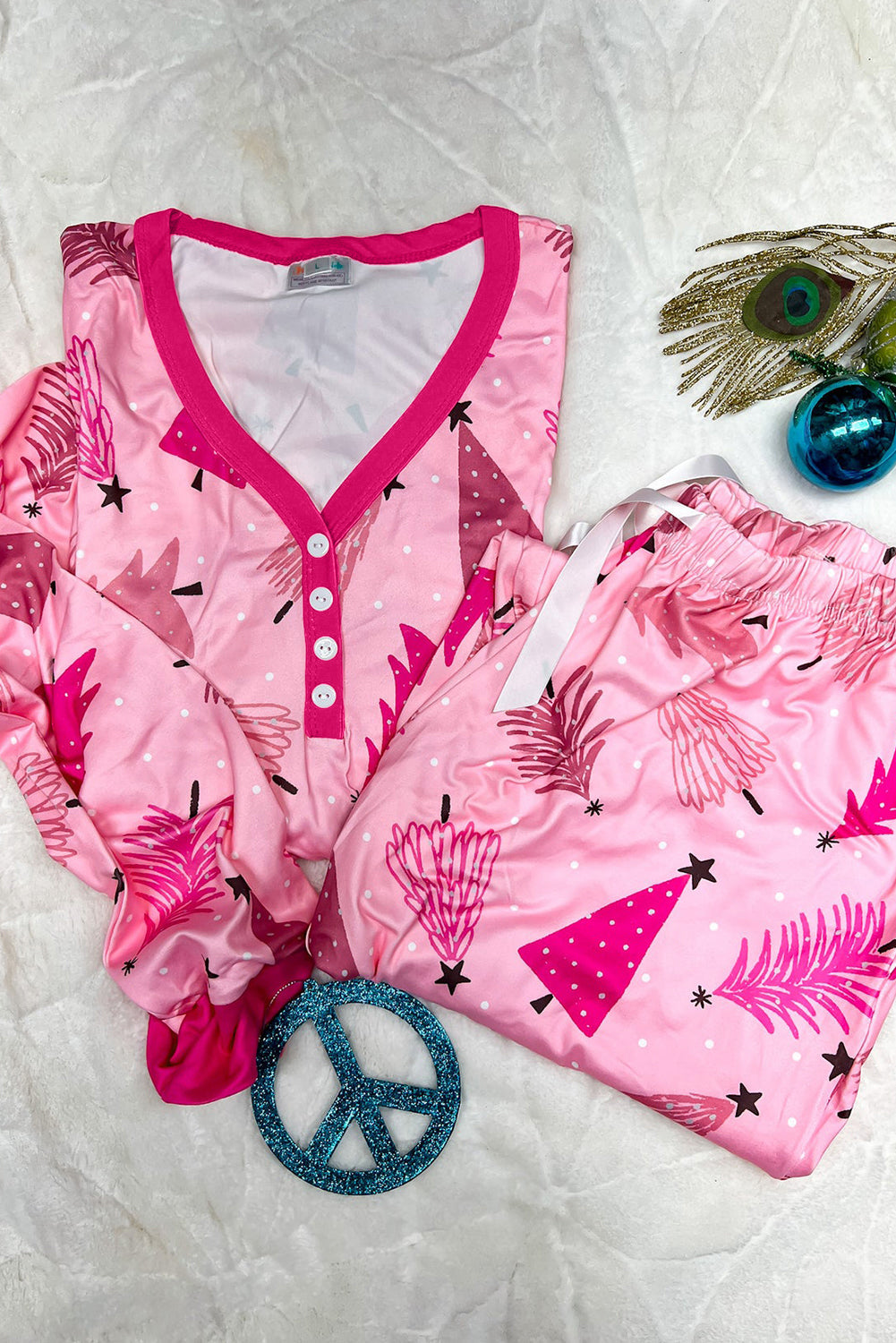 Pink Christmas Tree Print Long-Sleeve Pyjama Set eAura