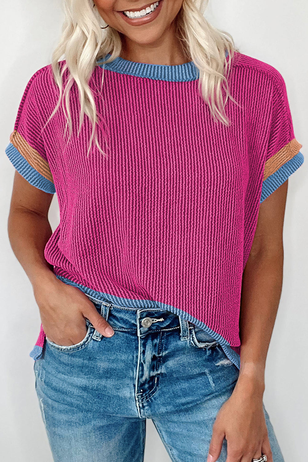 Textured Contrast Trim Round Neck T-Shirt eAura