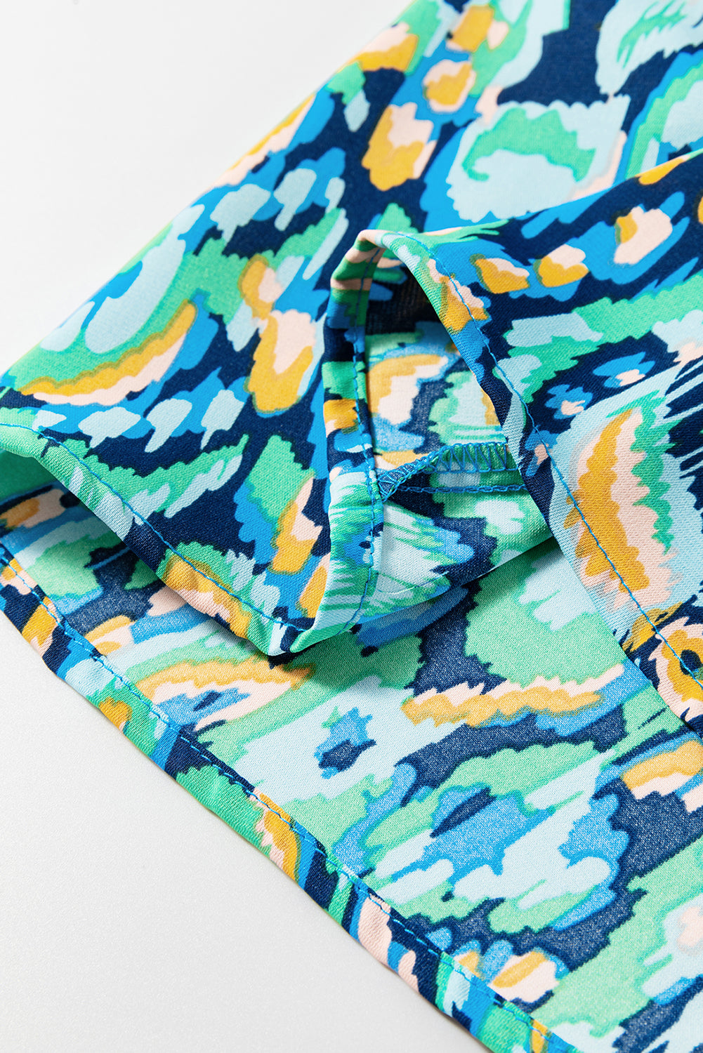 Green Abstract Print Puff Sleeve V Neck High Waist Romper eAura