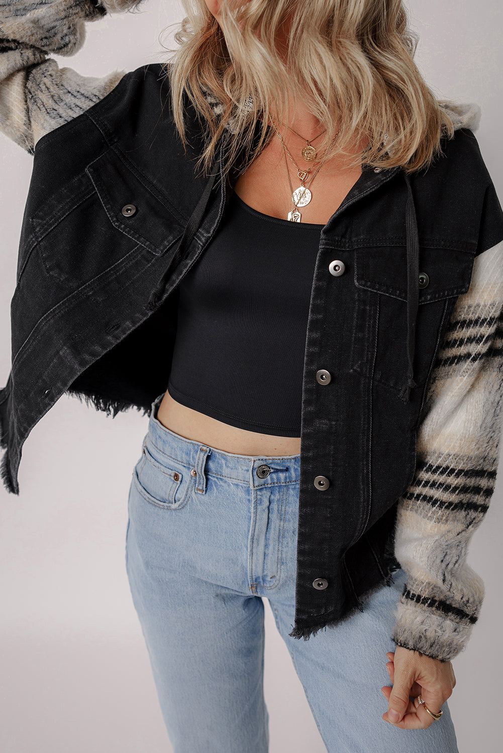 Black Plaid Sleeve Frayed Hem Hooded Denim Jacket Beagle Boutique Fashion Outlet