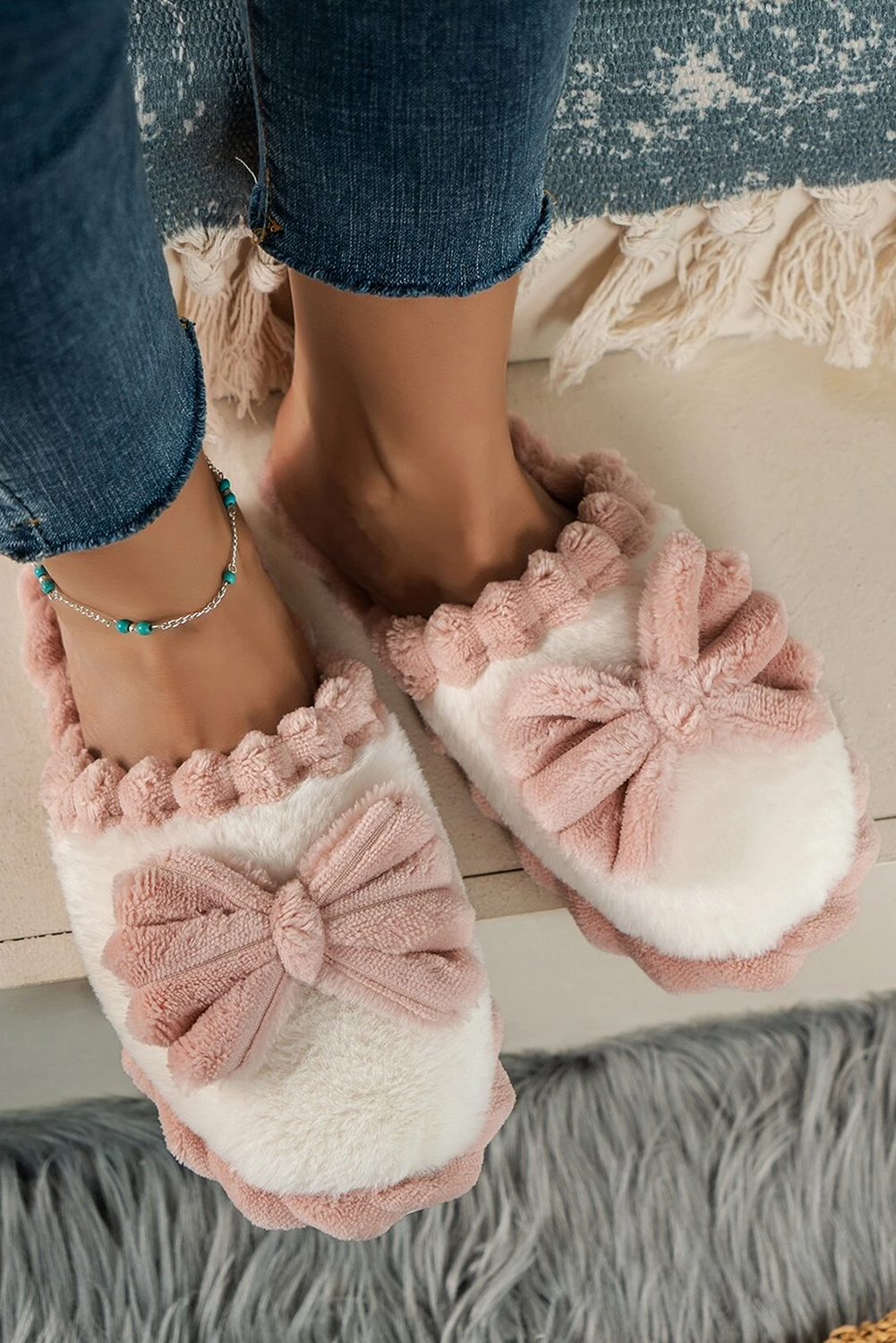 Bow Decor Rib Plush Slippers - eAura