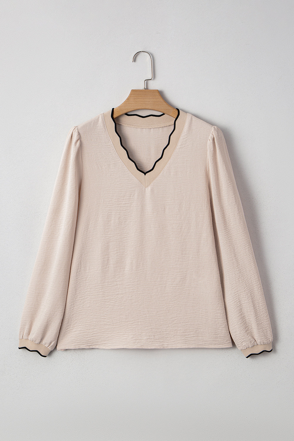 Contrast Scallop Trim V-Neck Long Sleeve Blouse - eAura