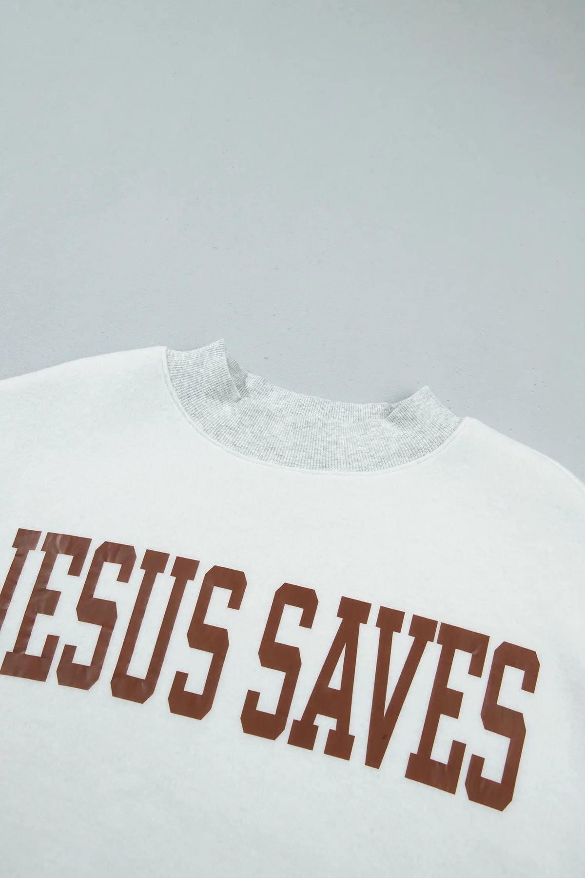 Reversible Christian Faith Print Mock Neck Pullover Sweatshirt – Light Grey