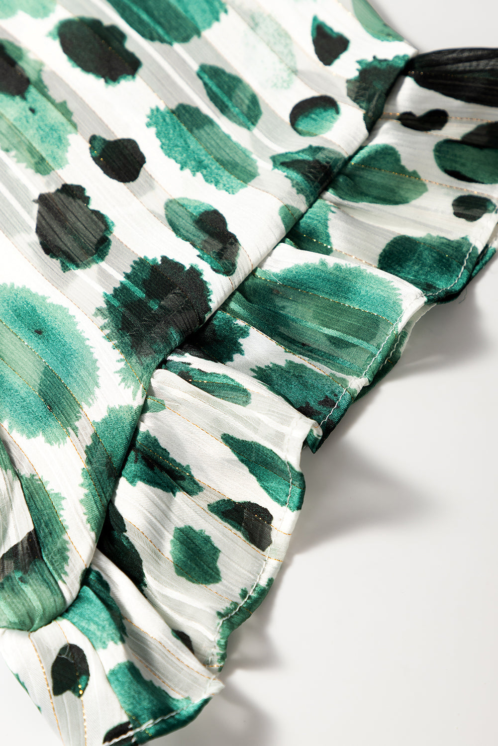 Green Metallic Threading Accents Pleated Abstract Printed Ruffled 3/4 Sleeve Blouse BB Fashion Outlet