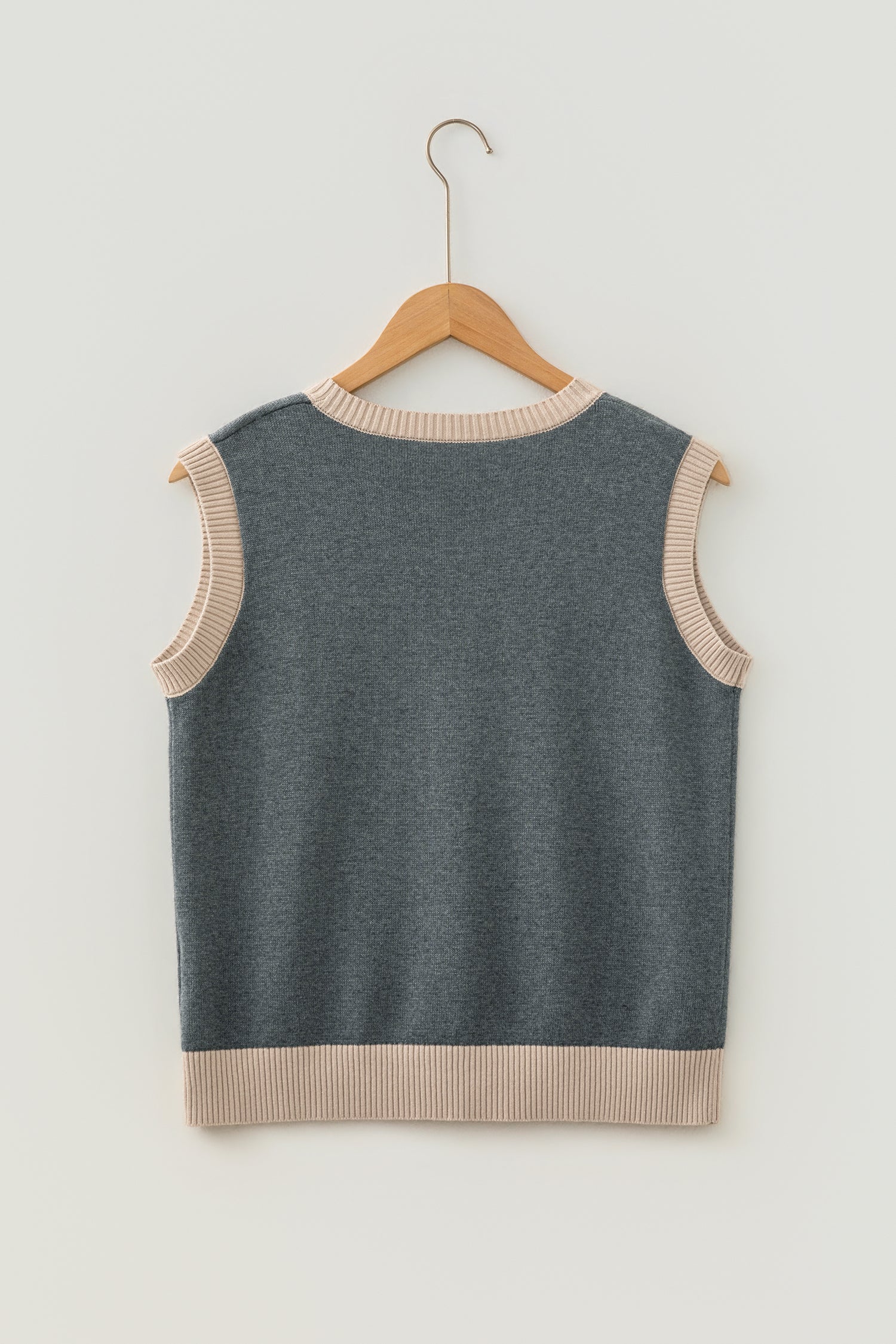 Western Print Colorblock Sleeveless Knit Vest Regular Length – Khaki