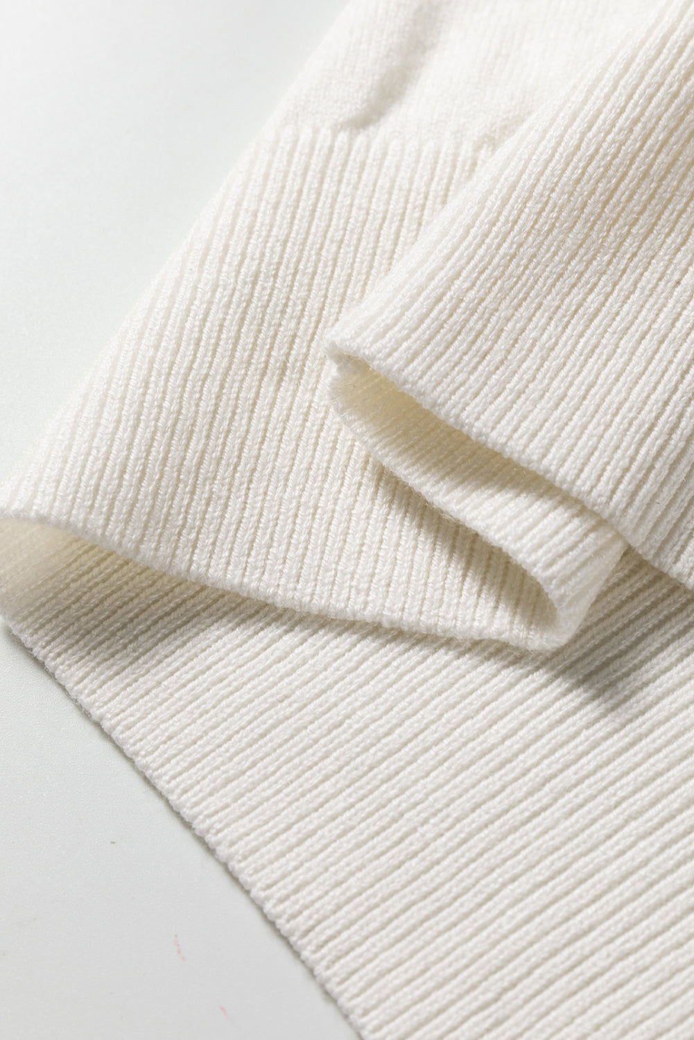 White Button Split Cuffs Round Neck Slim Sweater - eAura