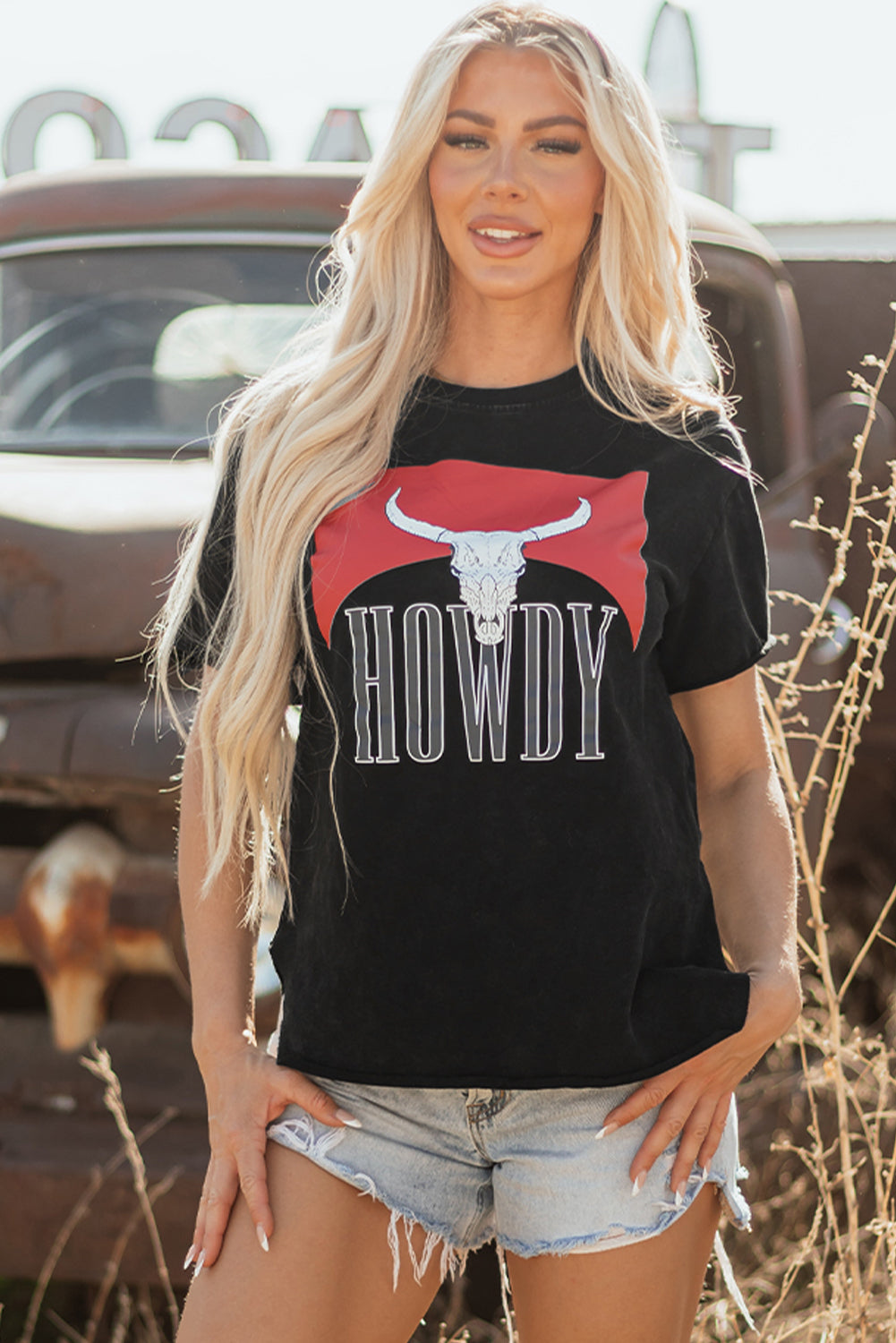Black Western HOWDY Steer Head Print Side Slits Loose Fit T Shirt eAura