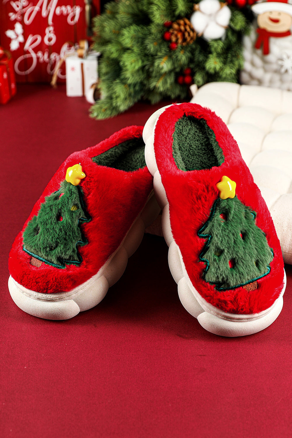 Red Christmas Tree Slippers - eAura