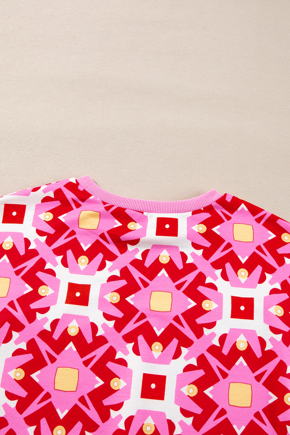 Sachet Pink Geometric Print Long Sleeve Top and Drawstring Shorts Set eAura