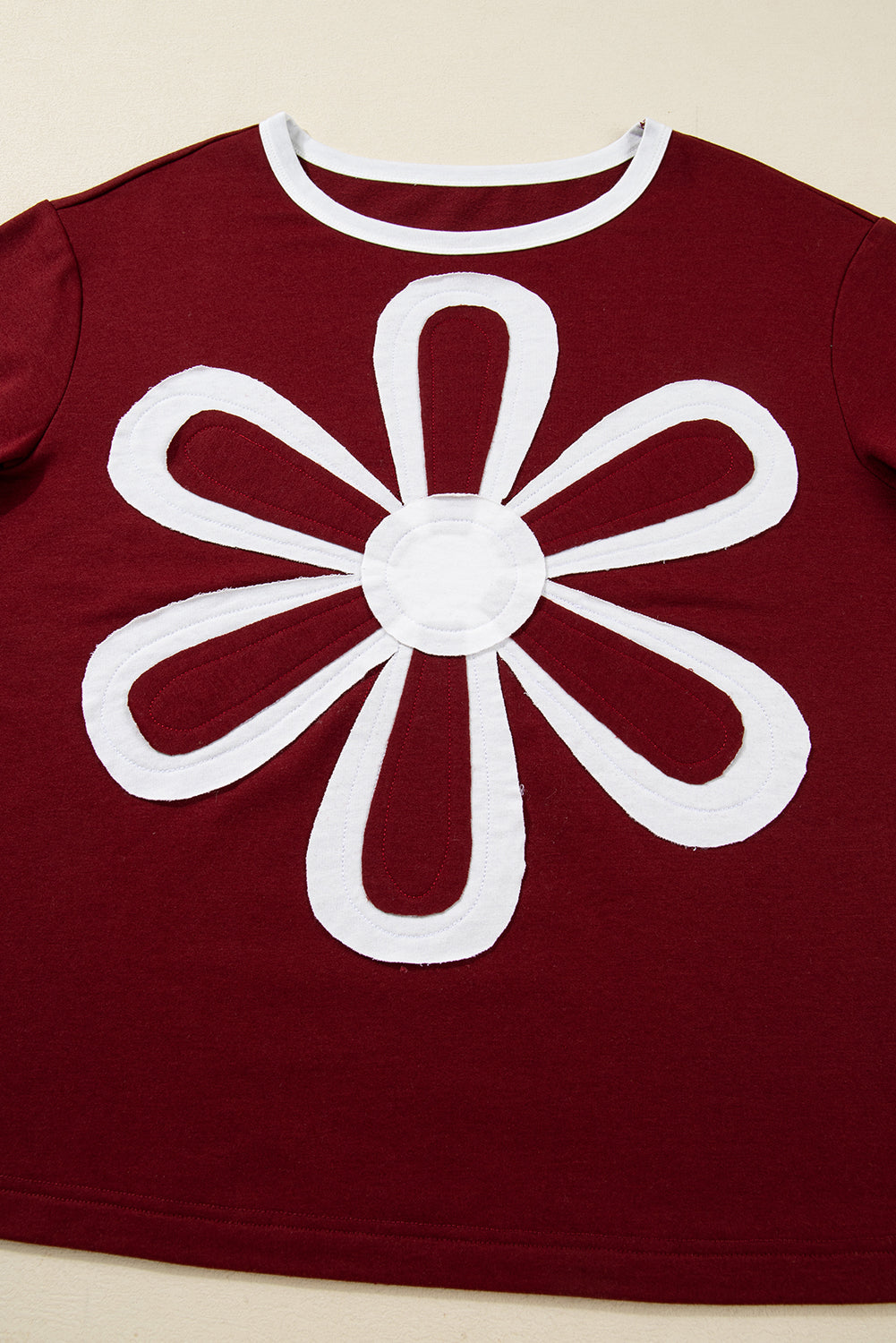 Daisy Flower Patched Round Neck Long Sleeve Top - eAura