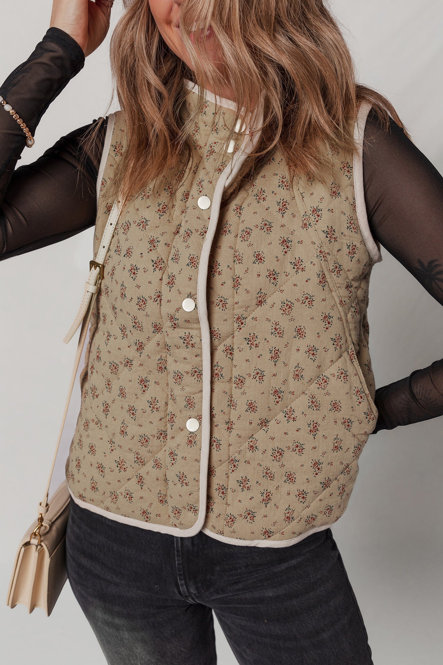 Floral Print Quilted Concealed Button Vest – Khaki