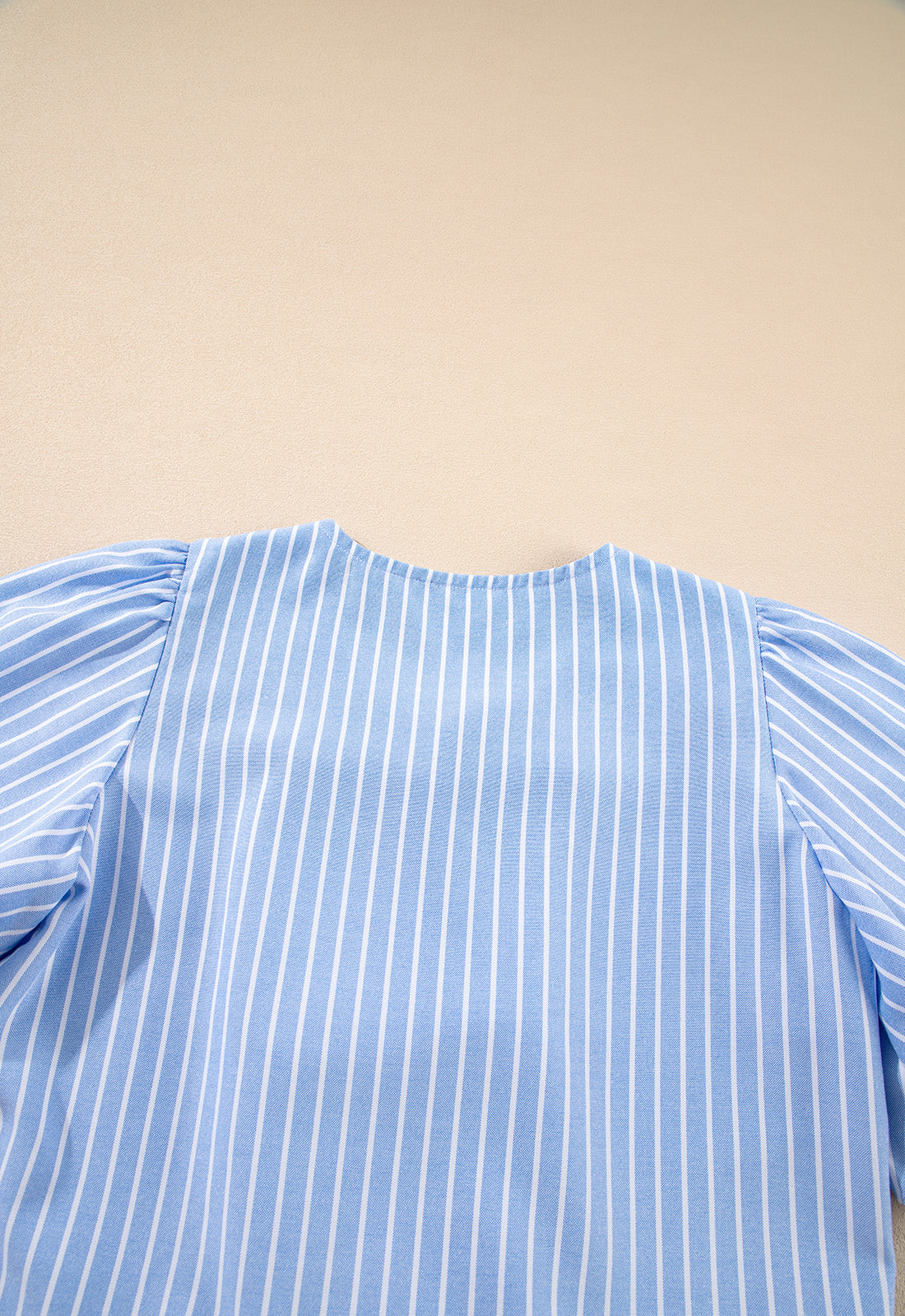 Sky Blue Striped Bowknot Detail Puffy Sleeve Top and Shorts 2Pcs Set eAura